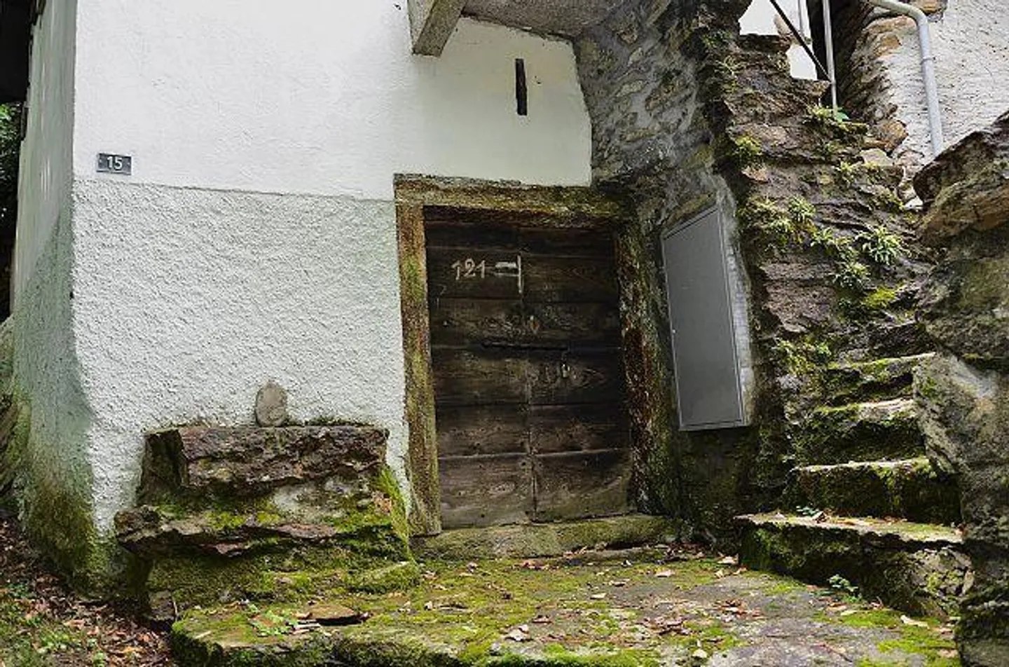 Rustico di 2,5 loc. in mezzo al verde, molto tranquilla e soleggiata, con bella vista - Foto 14 di 26