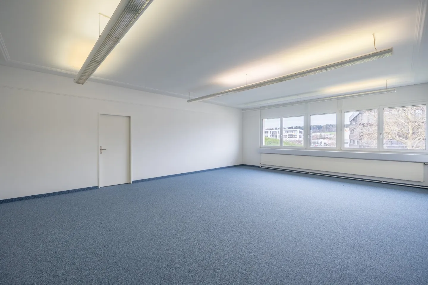 A truly lucrative business - Photo 10 of 12