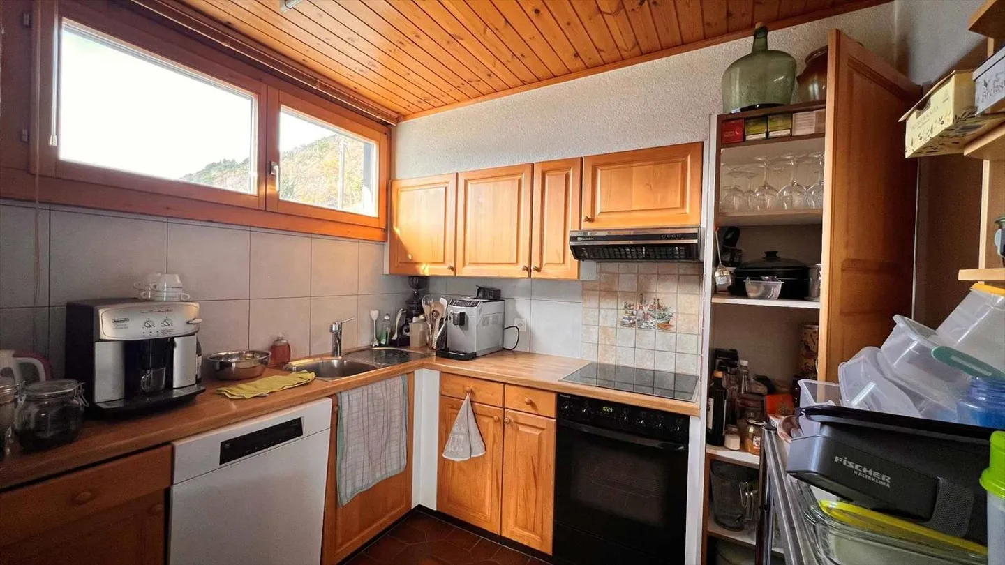 4.5 Room Apartment - Photo 3 of 5