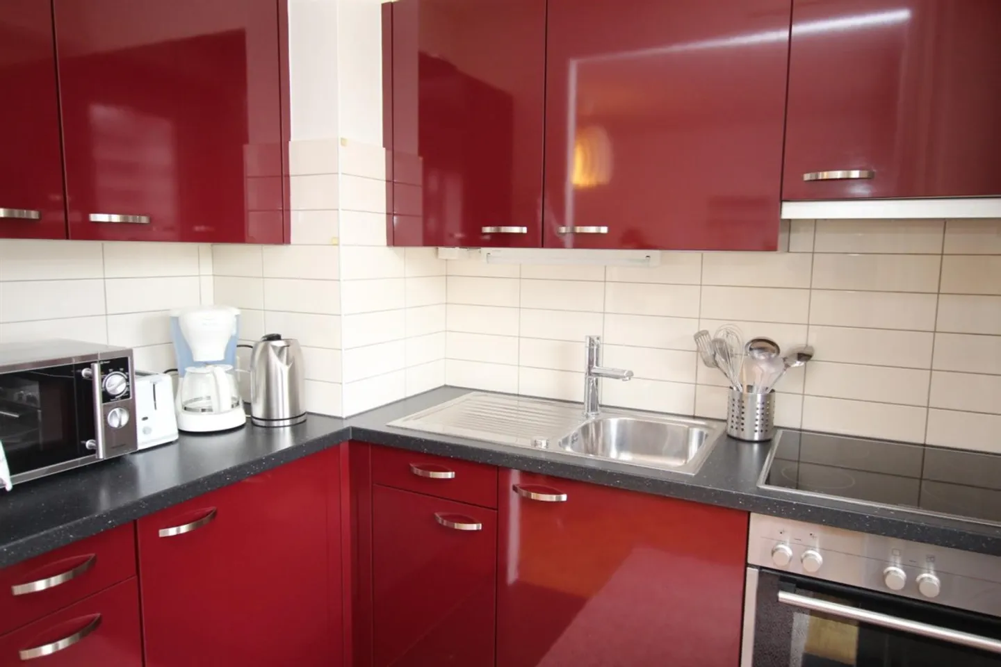 Charming Apartment in Champel - Photo 3 of 6