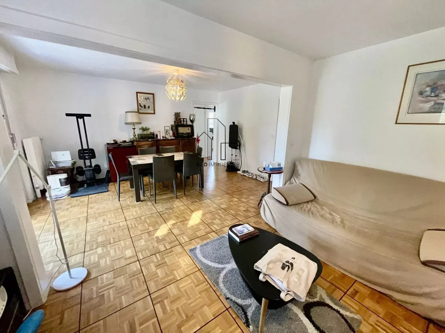 Appartement Charmant avec Jardin - Photo 4 sur 11