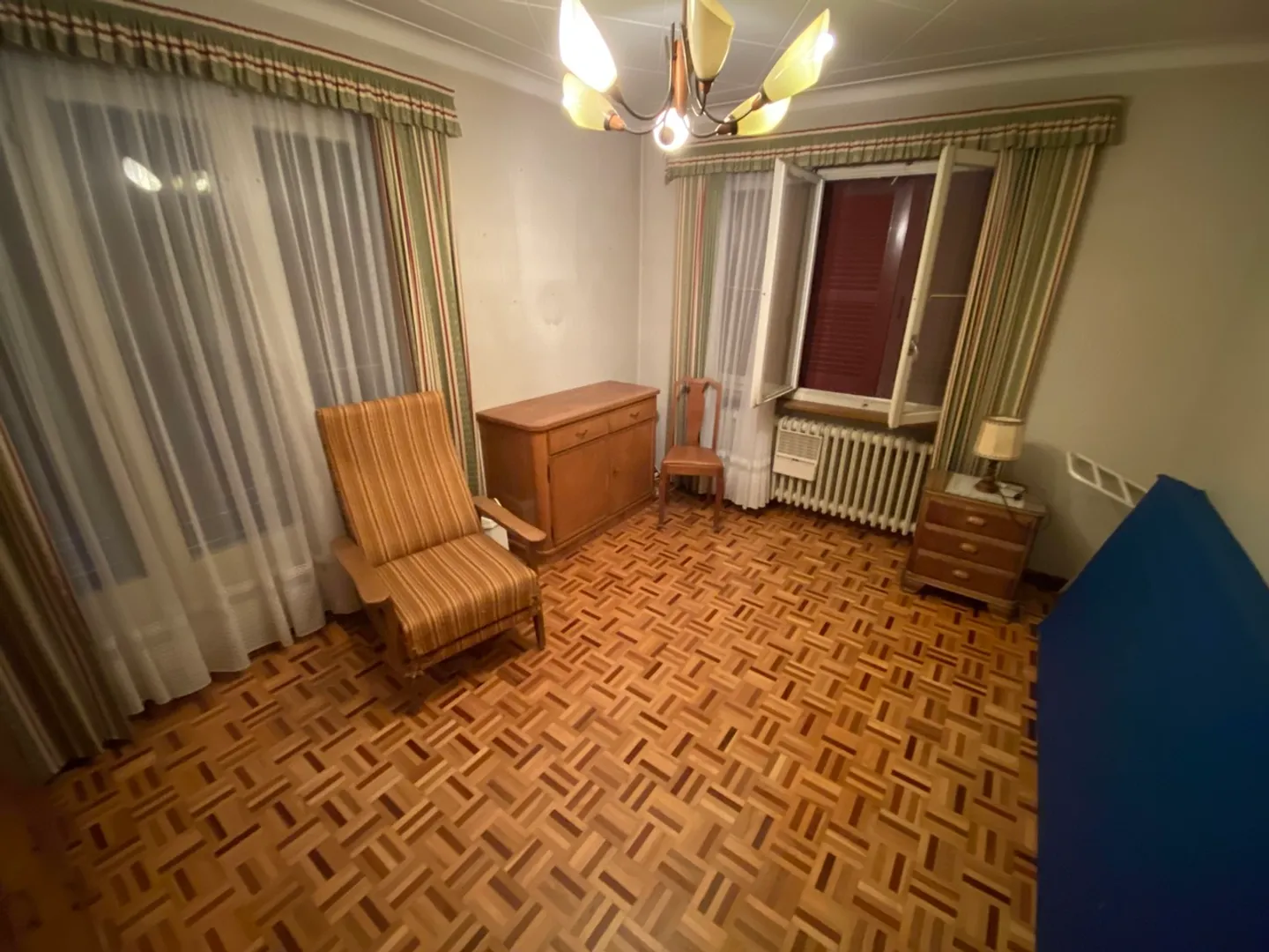 Gebäude mit 2 Wohnungen und einer Gewerbefläche - Foto 10 von 34