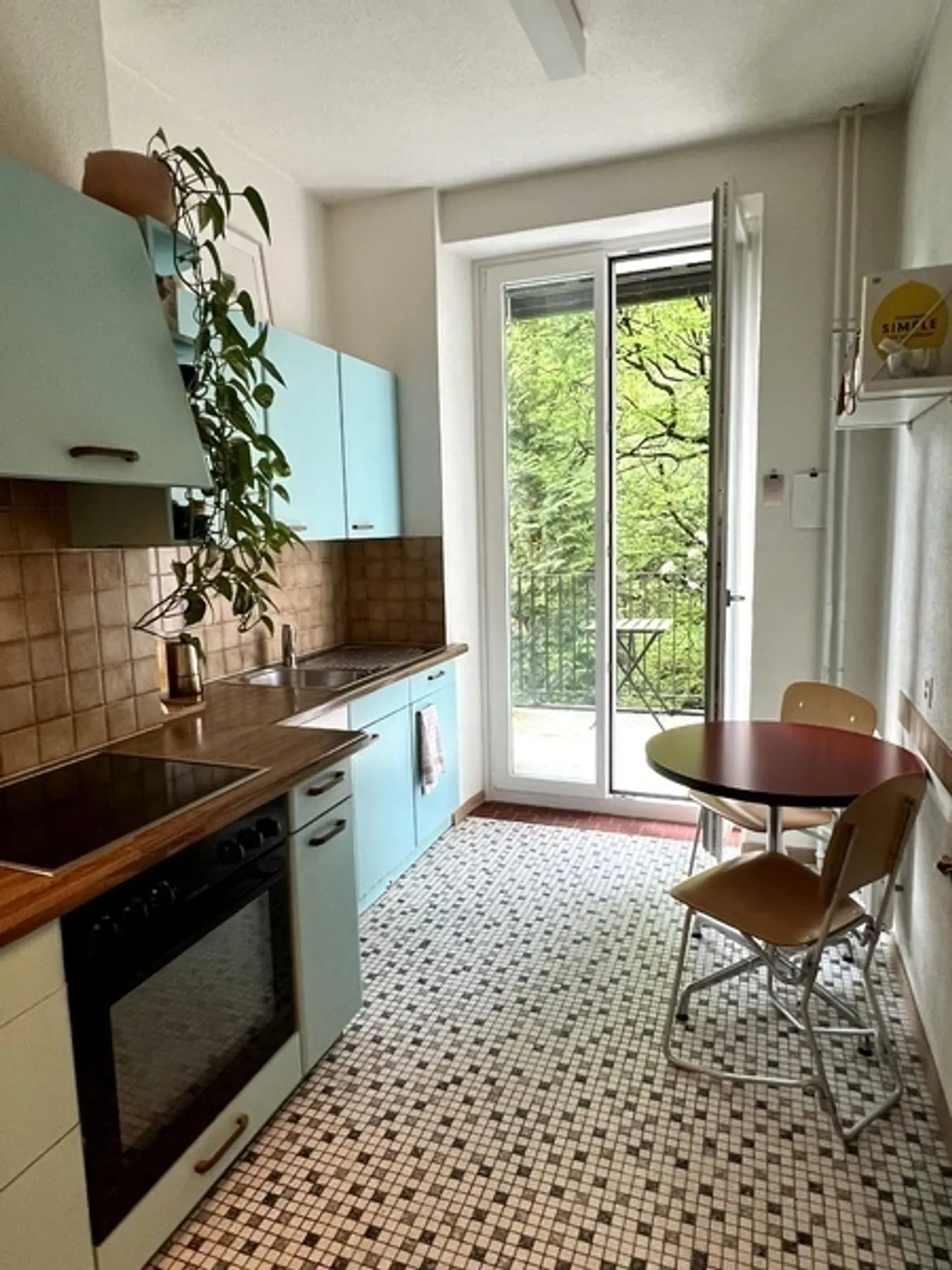 APPARTEMENT 3½ PIÈCES À ZURICH - DISTRICT 7 HOTTINGEN, MEUBLÉ, TEMPORAIRE - Photo 5 sur 10