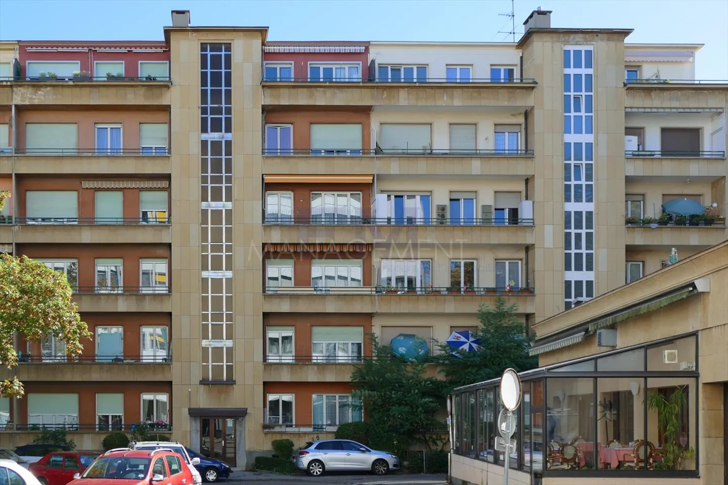 Immeuble mixte à louer - Photo 1 sur 1