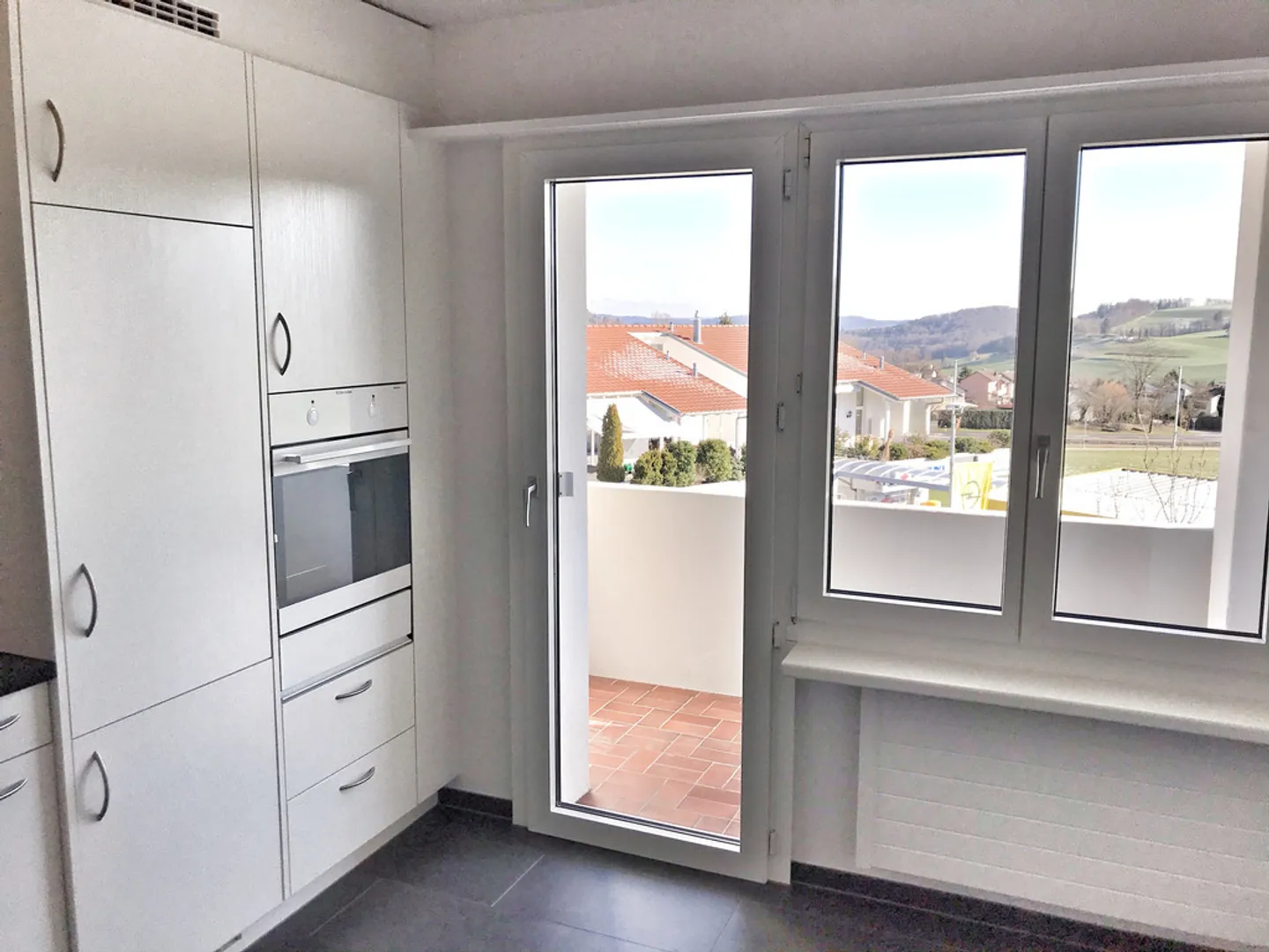 Helle 3.5-Zimmer-Wohnung - Foto 5 von 11