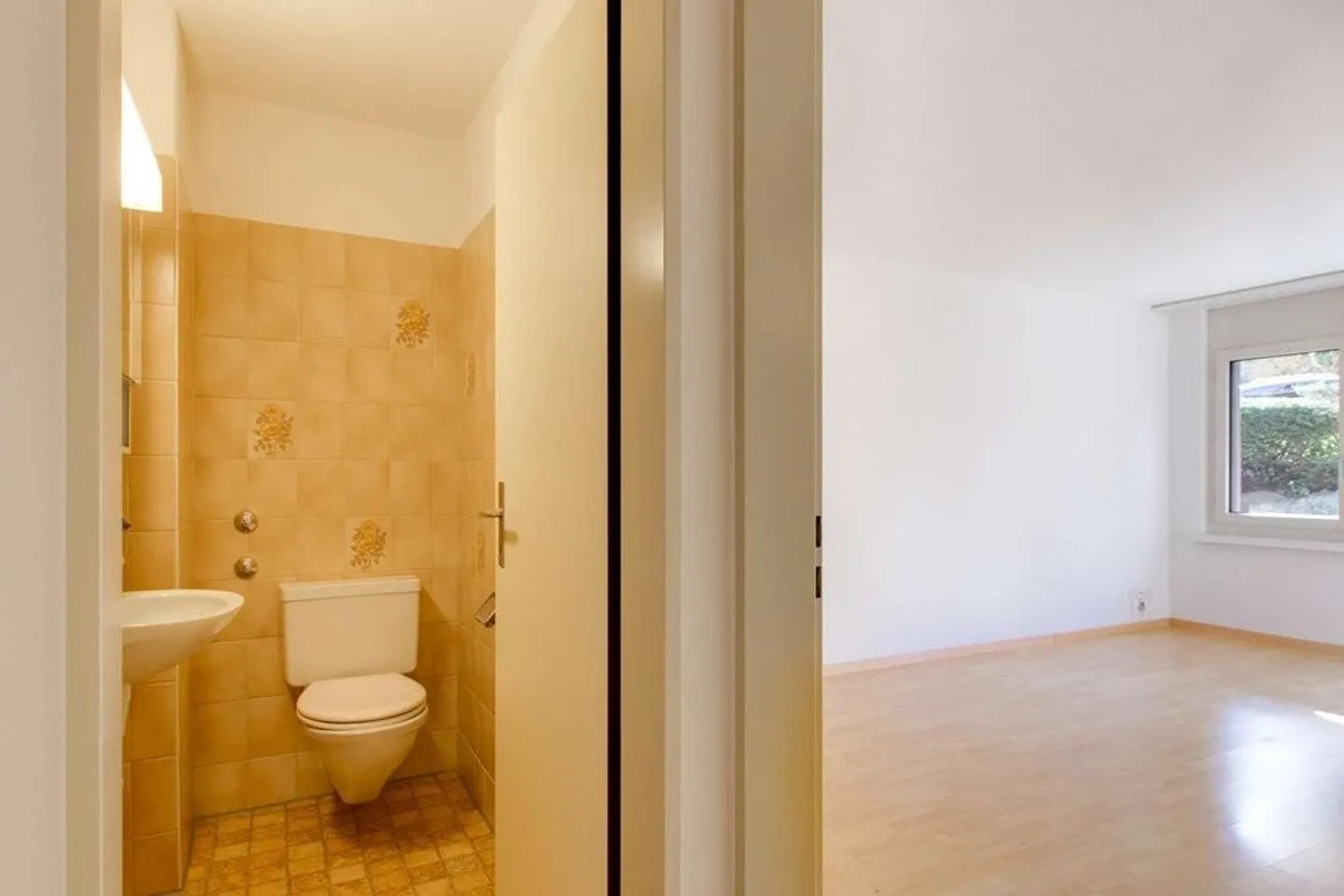 Bright apartment with a view of greenery - Photo 8 of 8