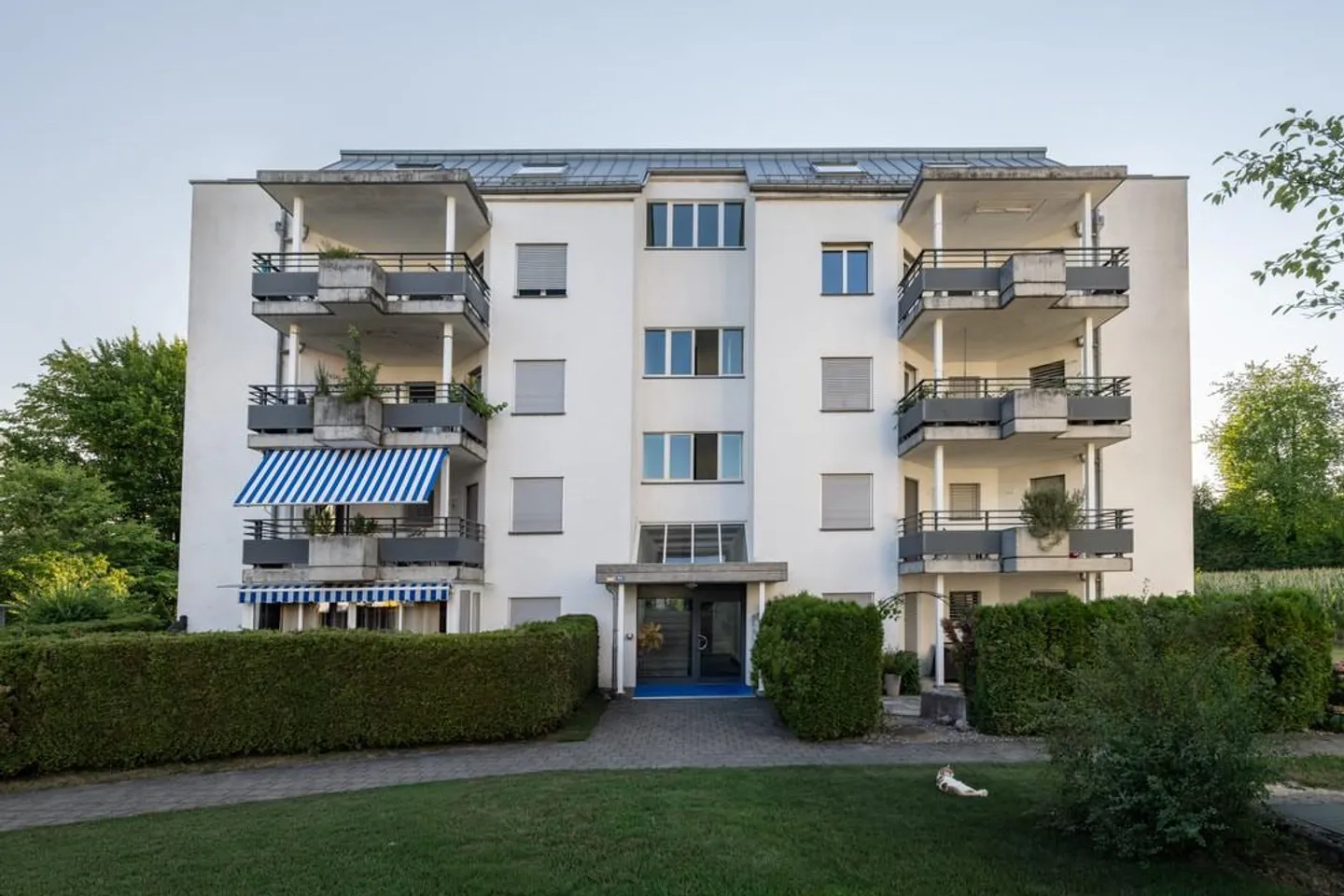 Appartement spacieux de 4.5 pièces à louer au 3ème étage - Photo 1 sur 13