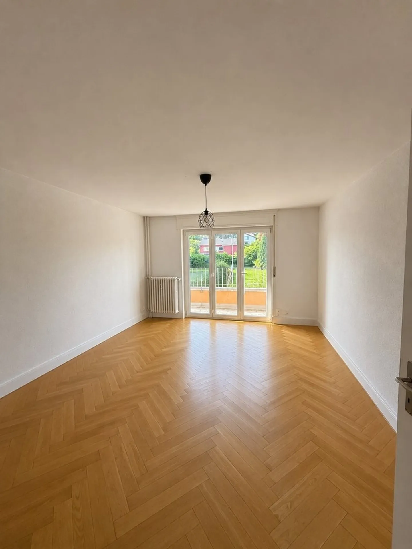 3.5-room apartment on the 2nd floor for rent in Fribourg! - Photo 3 of 5
