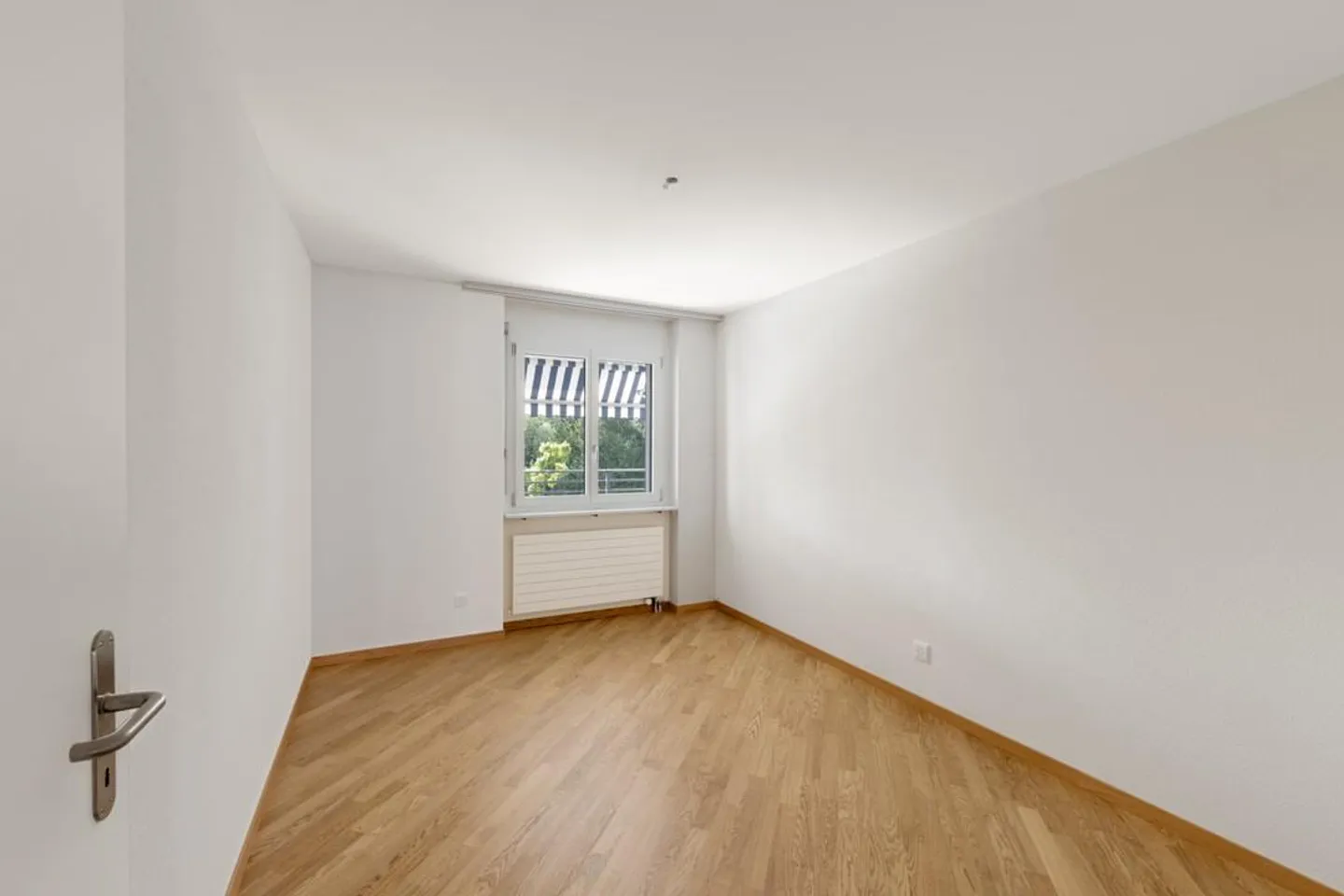 Appartement spacieux de 4.5 pièces à louer au 3ème étage - Photo 6 sur 13