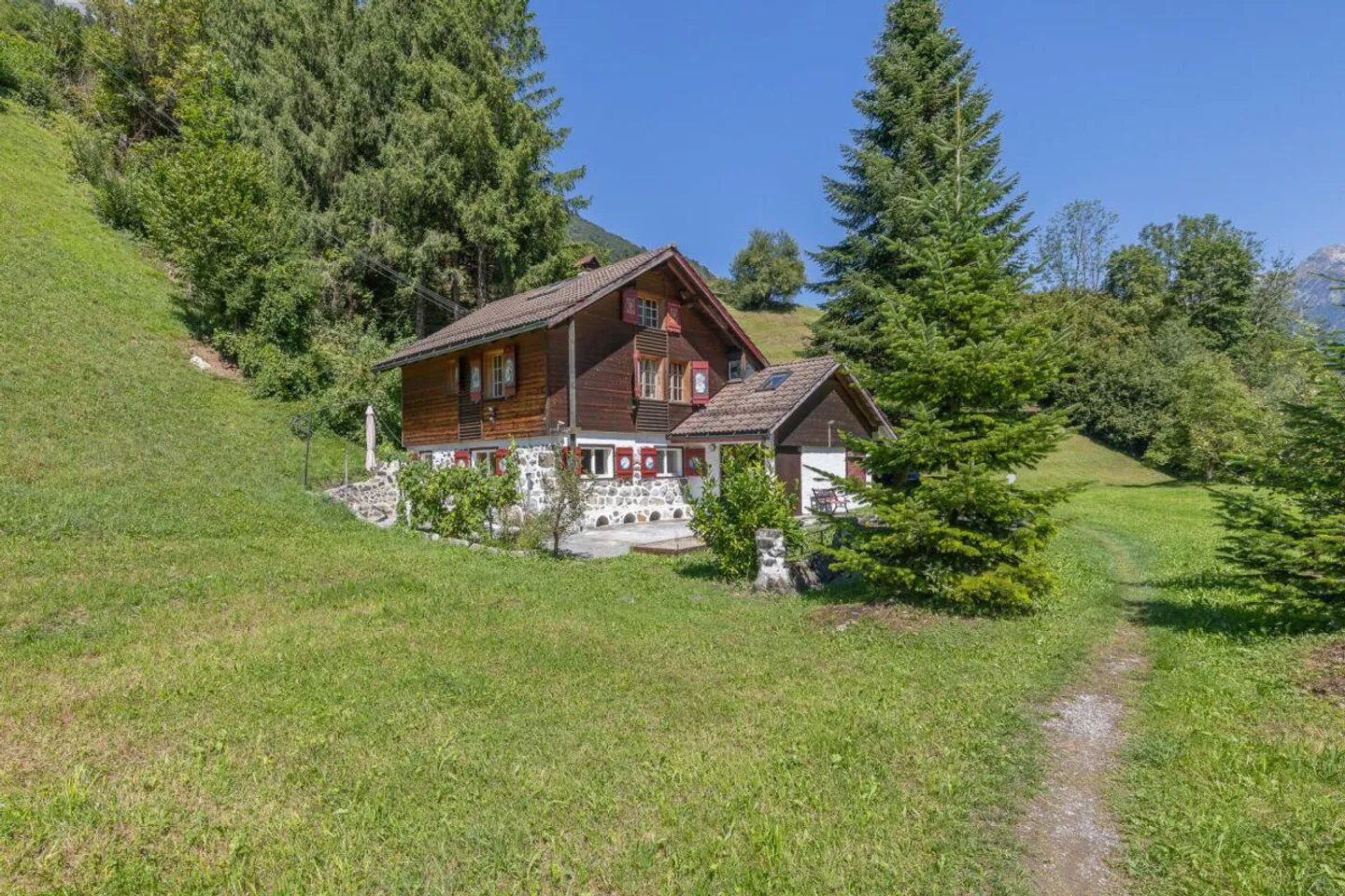 Maison de vacances 4.5 pièces ensoleillée dans un cadre naturel - Photo 11 sur 13
