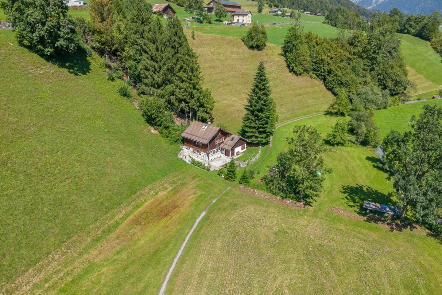 Maison de vacances 4.5 pièces ensoleillée dans un cadre naturel - Photo 12 sur 13
