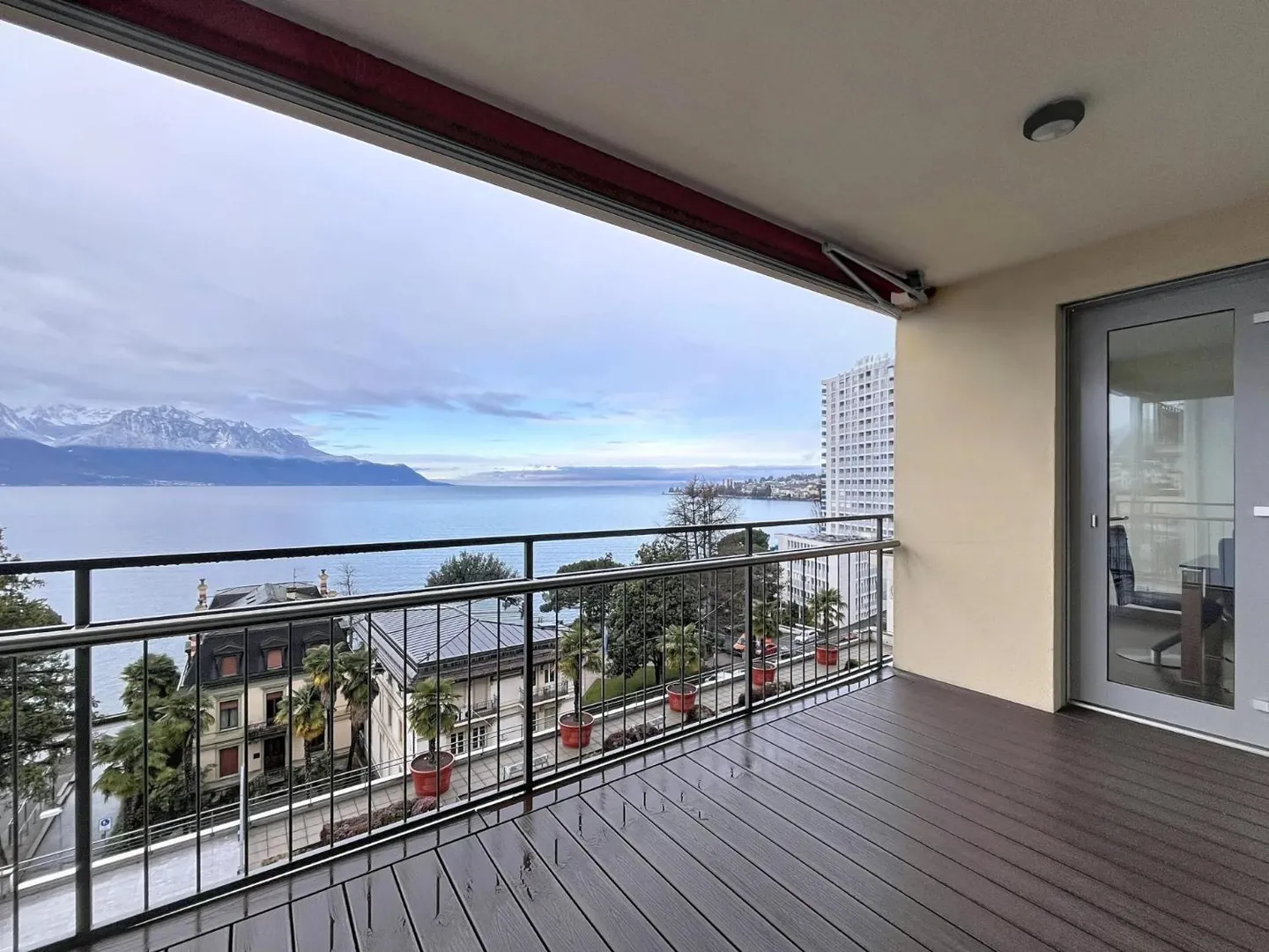 Appartement avec vue sur le lac - Photo 2 sur 13
