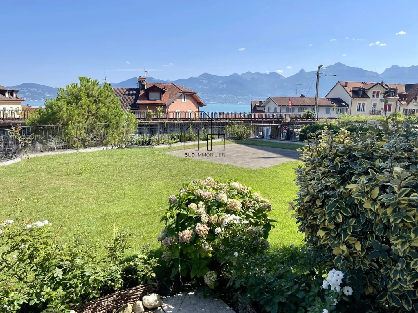 Bell'appartamento di 4 stanze completamente ristrutturato? Possibilità di creare uno studio indipendente - Foto 1 di 11