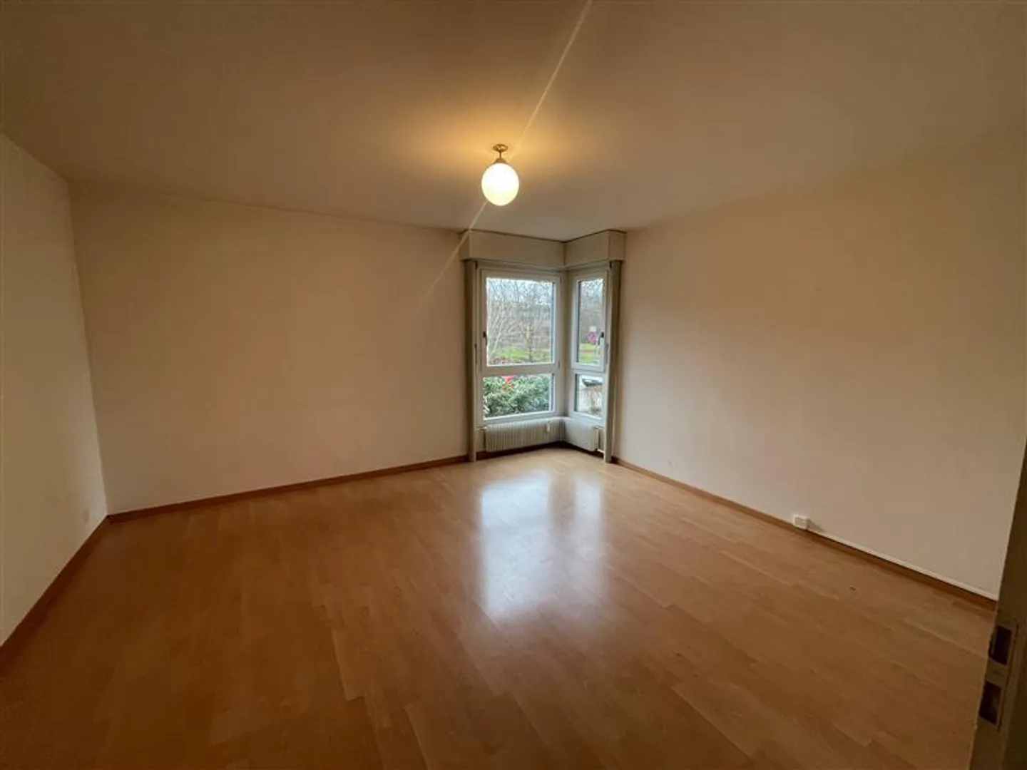 2.5 Room Apartment in Gümligen - Photo 5 of 8