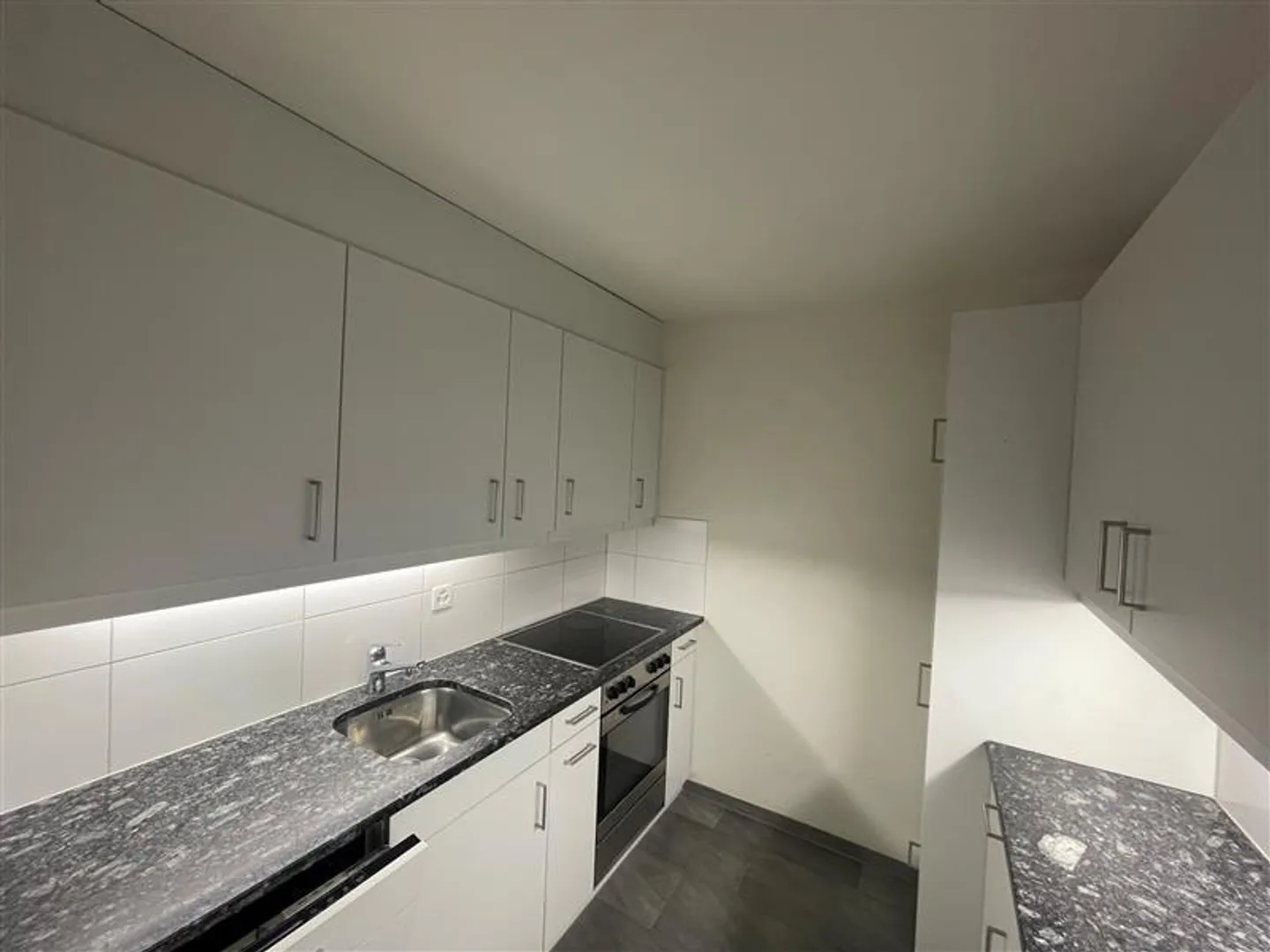 2.5 Room Apartment in Gümligen - Photo 7 of 8