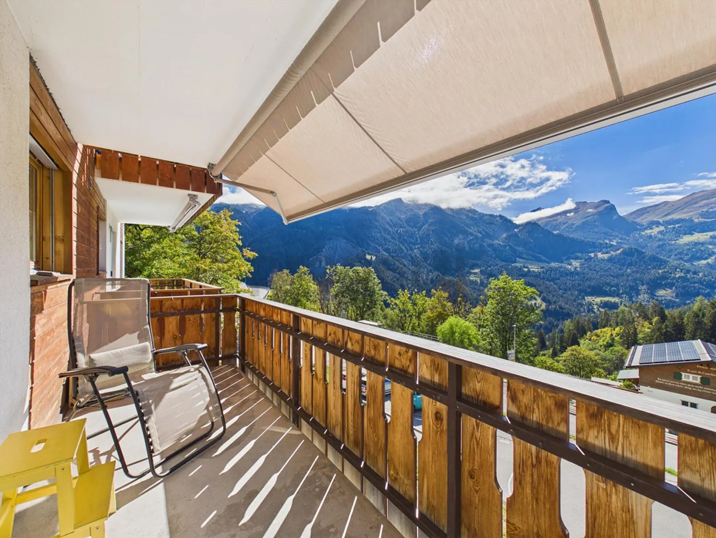 Vue sur les montagnes de rêve, poêle suédois confortable et balcon avec vue sur les montagnes - Photo 12 sur 13
