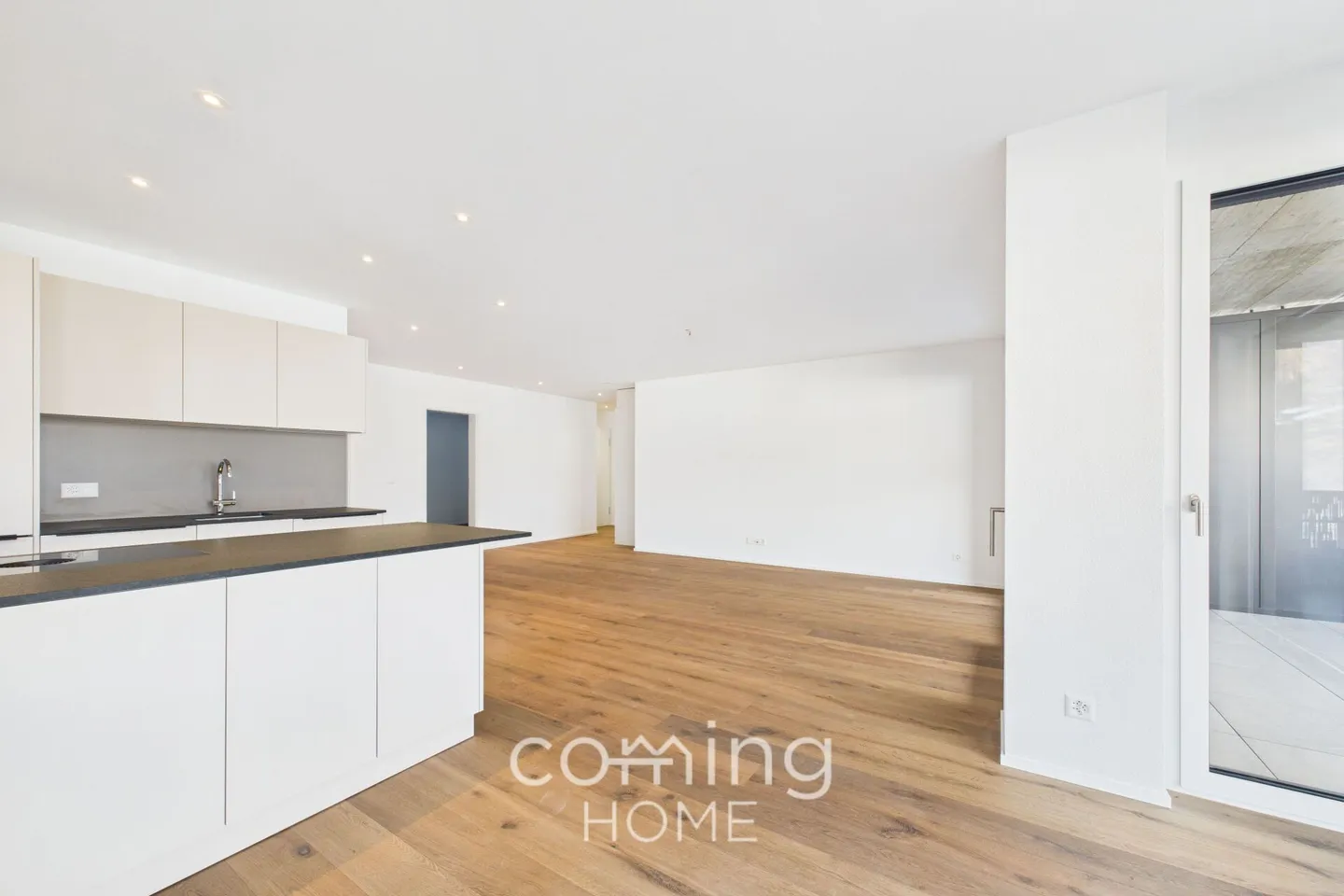 Comfortable Living above Visp - 3.5-Room Apartment with a View - Photo 3 of 13