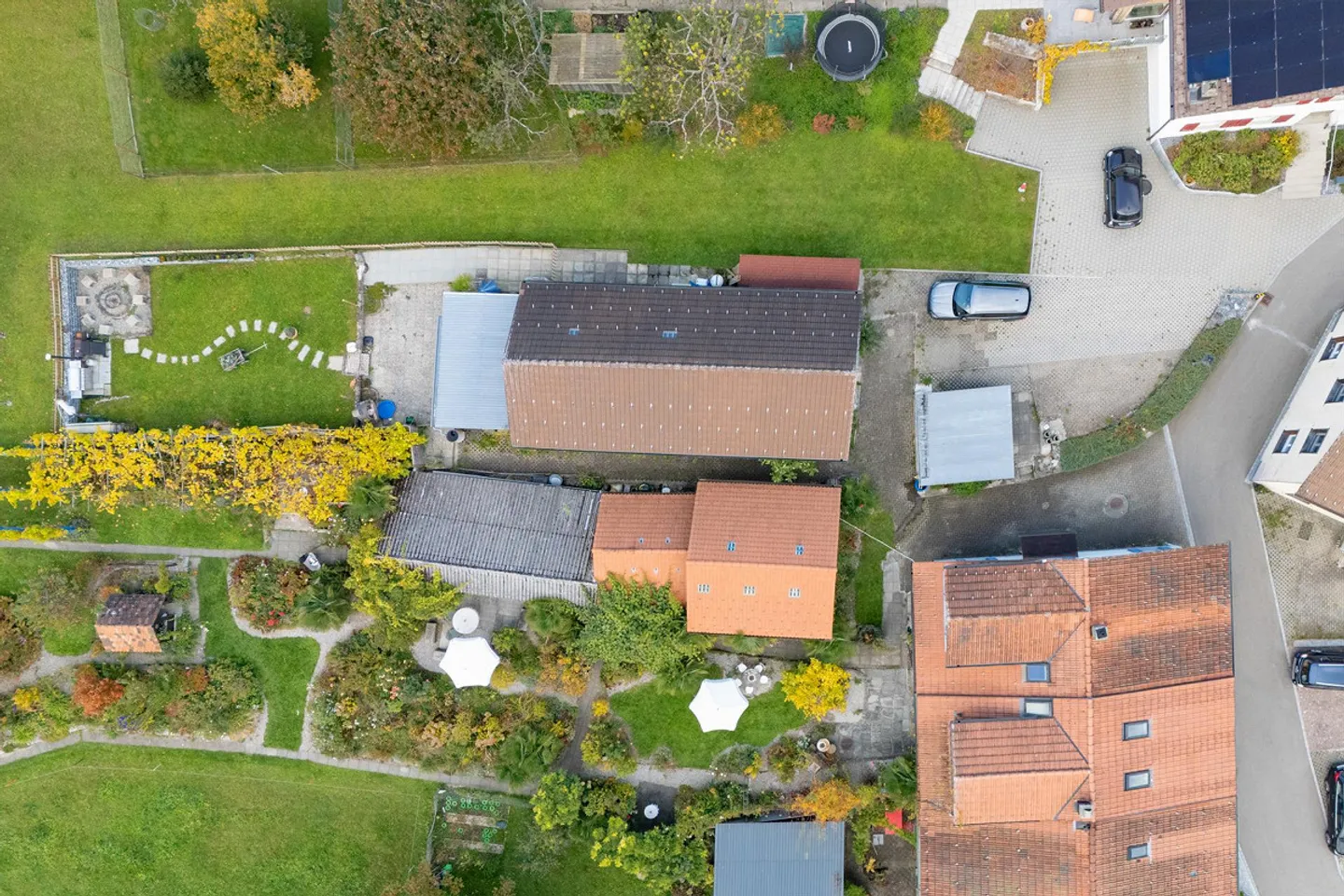 Charming Flarz House & Versatile Property - Photo 2 of 9