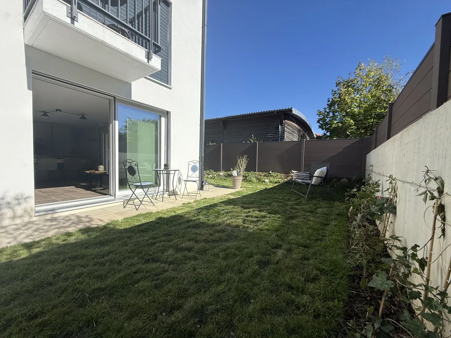 Affare molto bello Superba villa come nuova che si distingue per la sua eleganza, il suo comfort e la qualità del suo ambiente, molto tranquillo - Foto 1 di 19