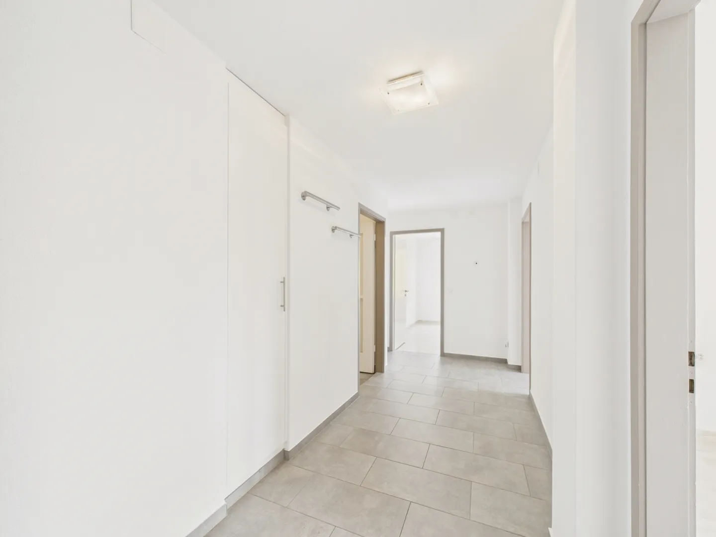 Appartement lumineux de 3,5 pièces avec balcon à Arbon - Photo 7 sur 9