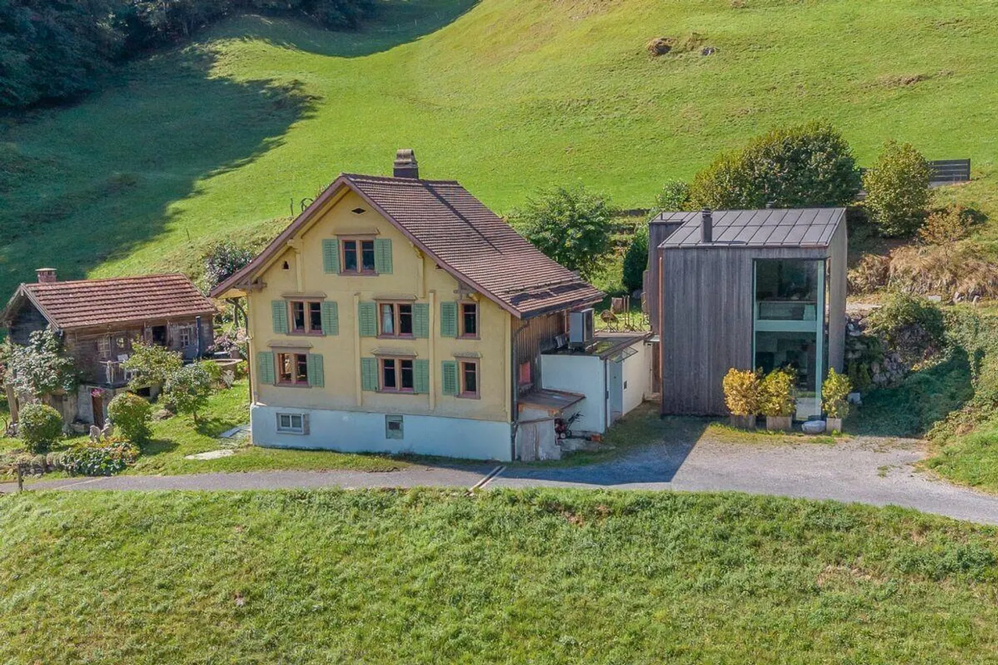 Village with Guest House and View of Lake Walensee - Photo 1 of 18