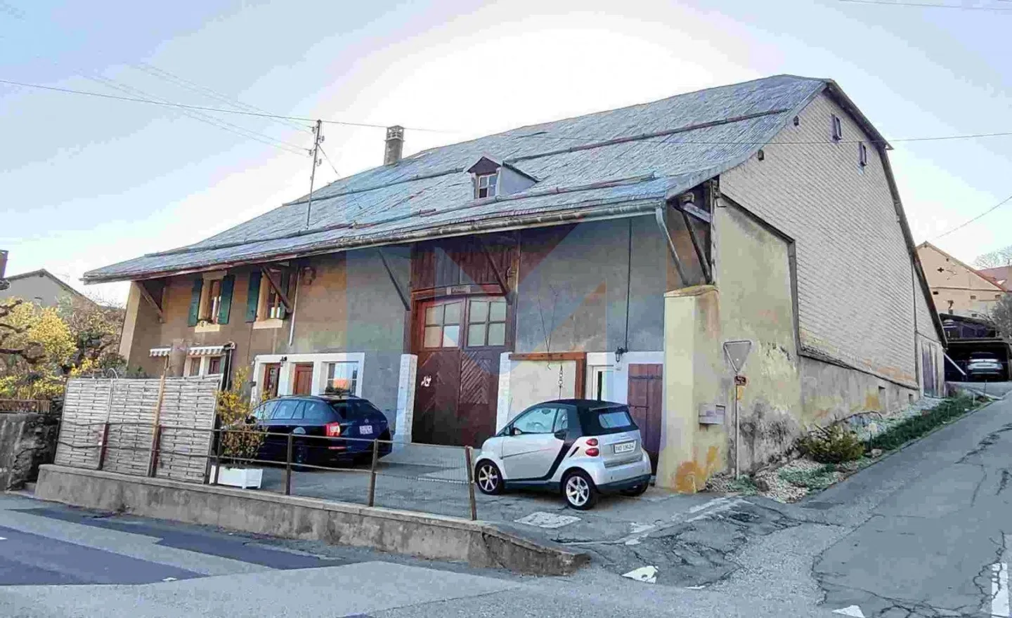 Character house for sale - 7 apartments - 2 office/commercial Mont-la-Ville (1148) - Photo 1 of 12