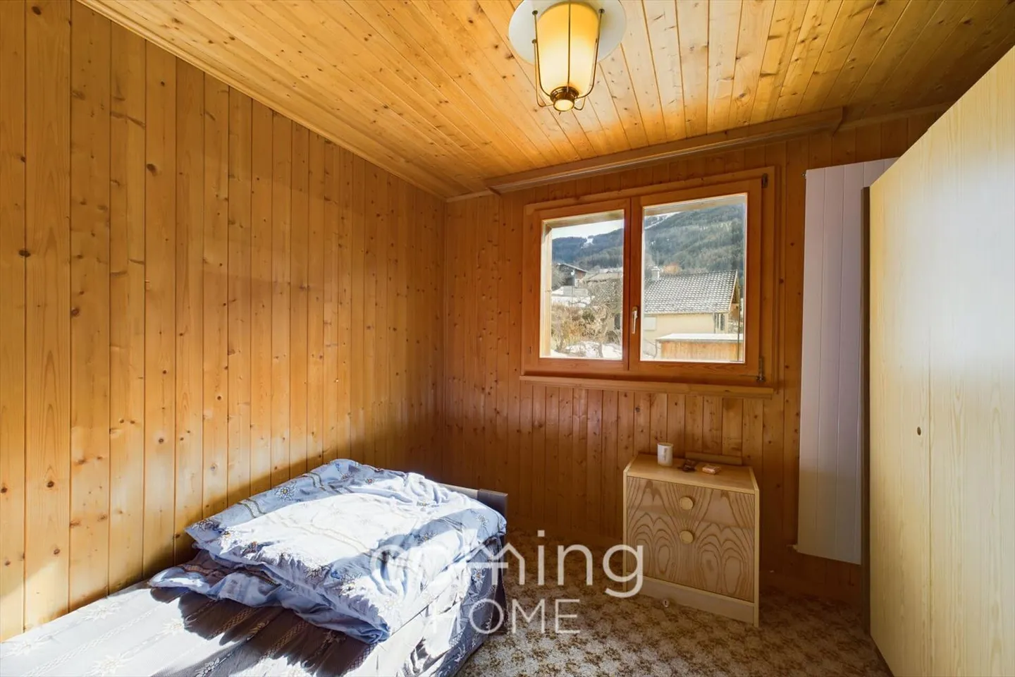 Space for Ideas: 5.5-Room Apartment in Bürchen with Charm and Alpine View - Photo 8 of 11