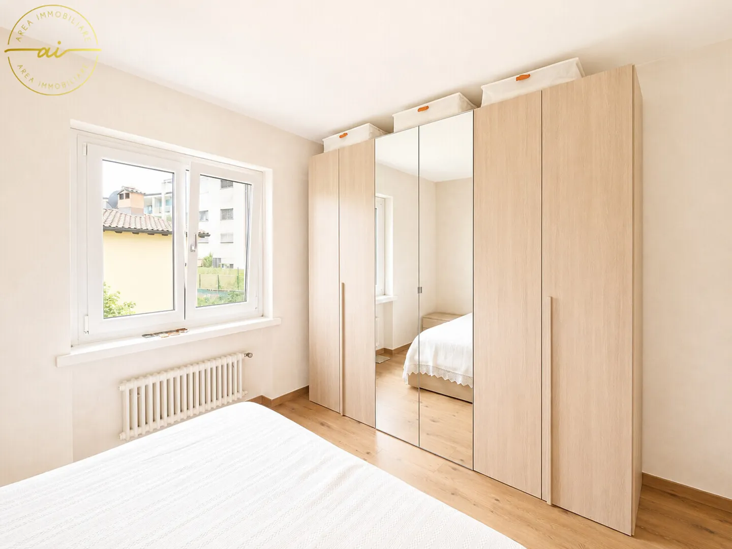 4.5-ROOM APARTMENT COMPLETELY RENOVATED - Photo 8 of 13