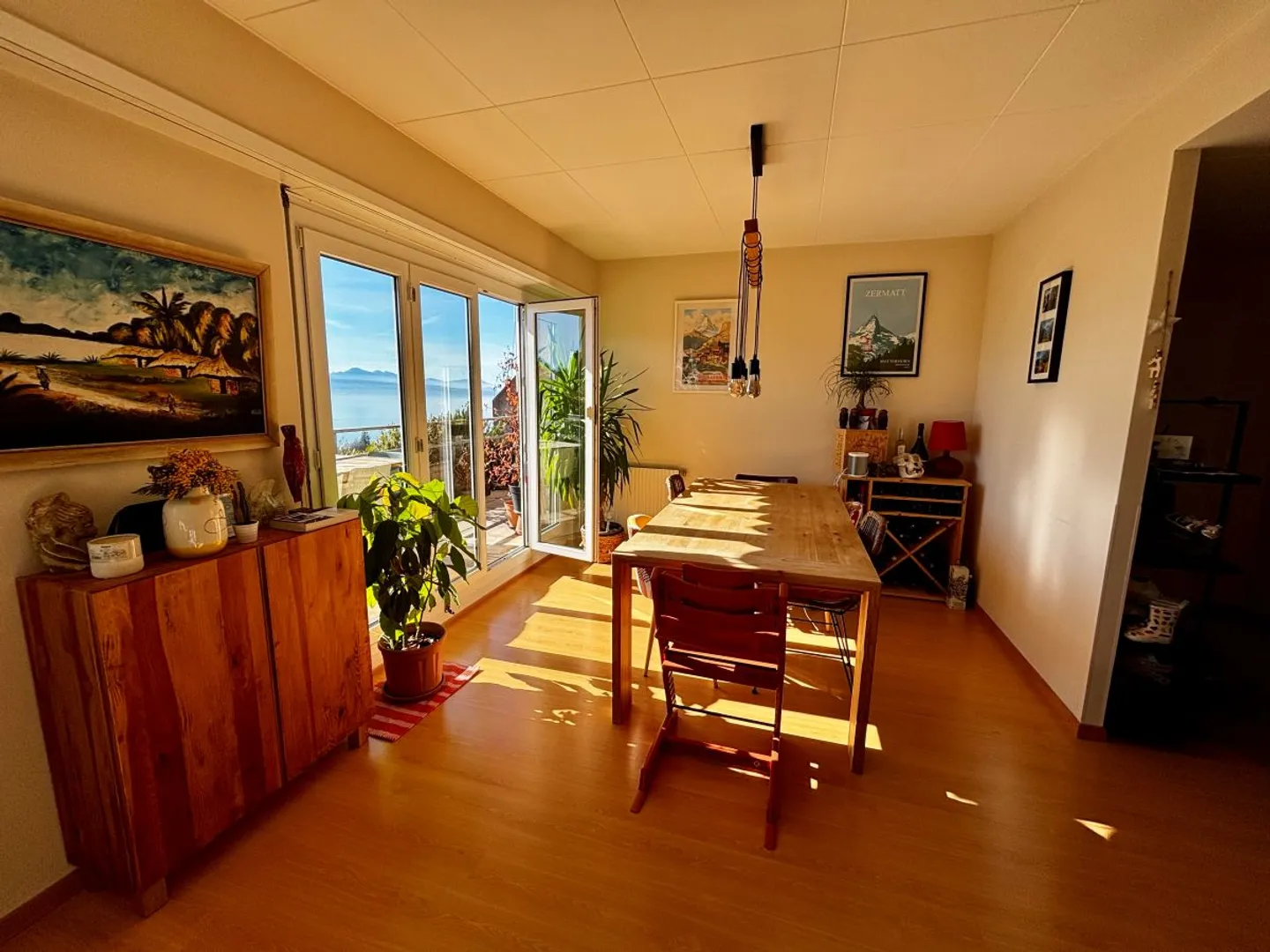 Helles Apartment mit Balkon - Foto 3 von 9