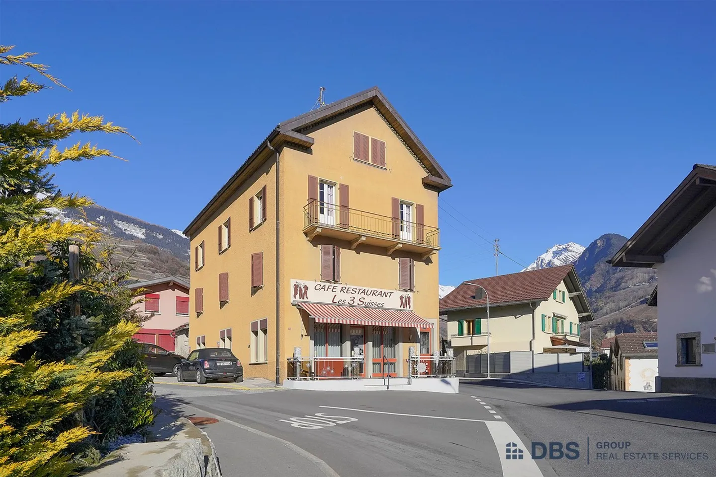 Mischgenutztes Gebäude kaufen - Foto 7 von 10