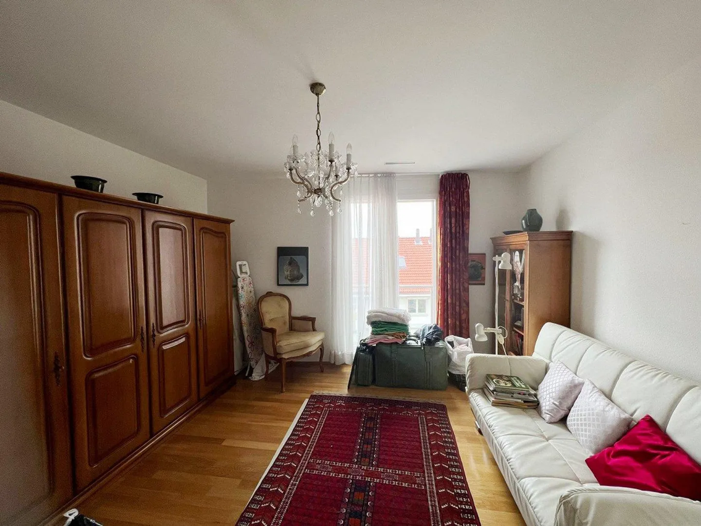 Appartement spacieux et lumineux de 4,5 pièces dans un emplacement central - Photo 8 sur 11