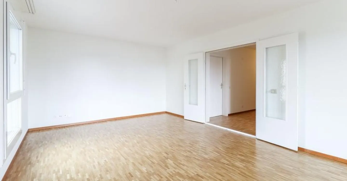 Geräumige Wohnung in Villars-sur-Glâne - Foto 3 von 9