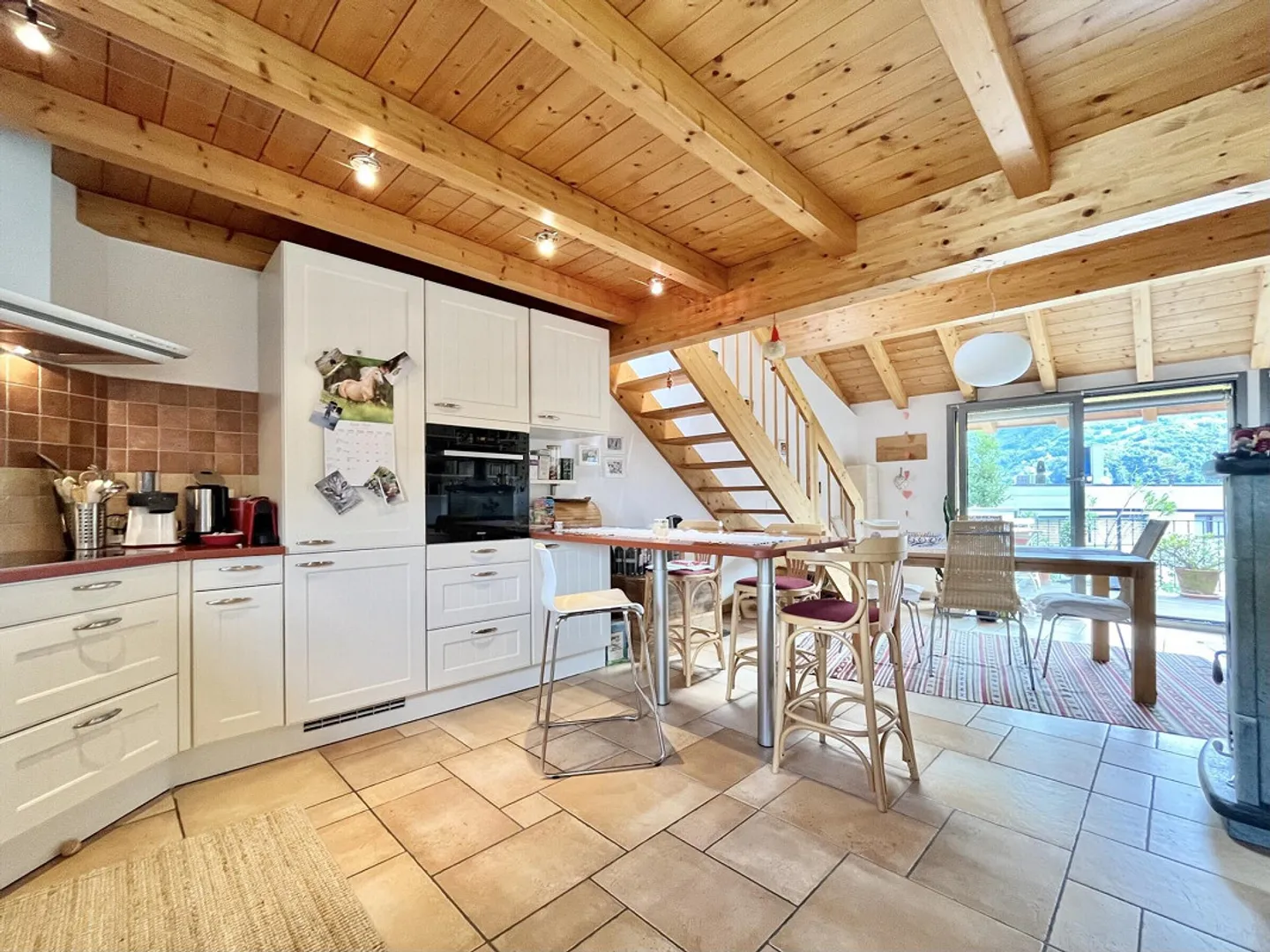 MAISON DE NOYAU RÉNOVÉE AVEC JARDIN À MONTE CARASSO - Photo 1 sur 9