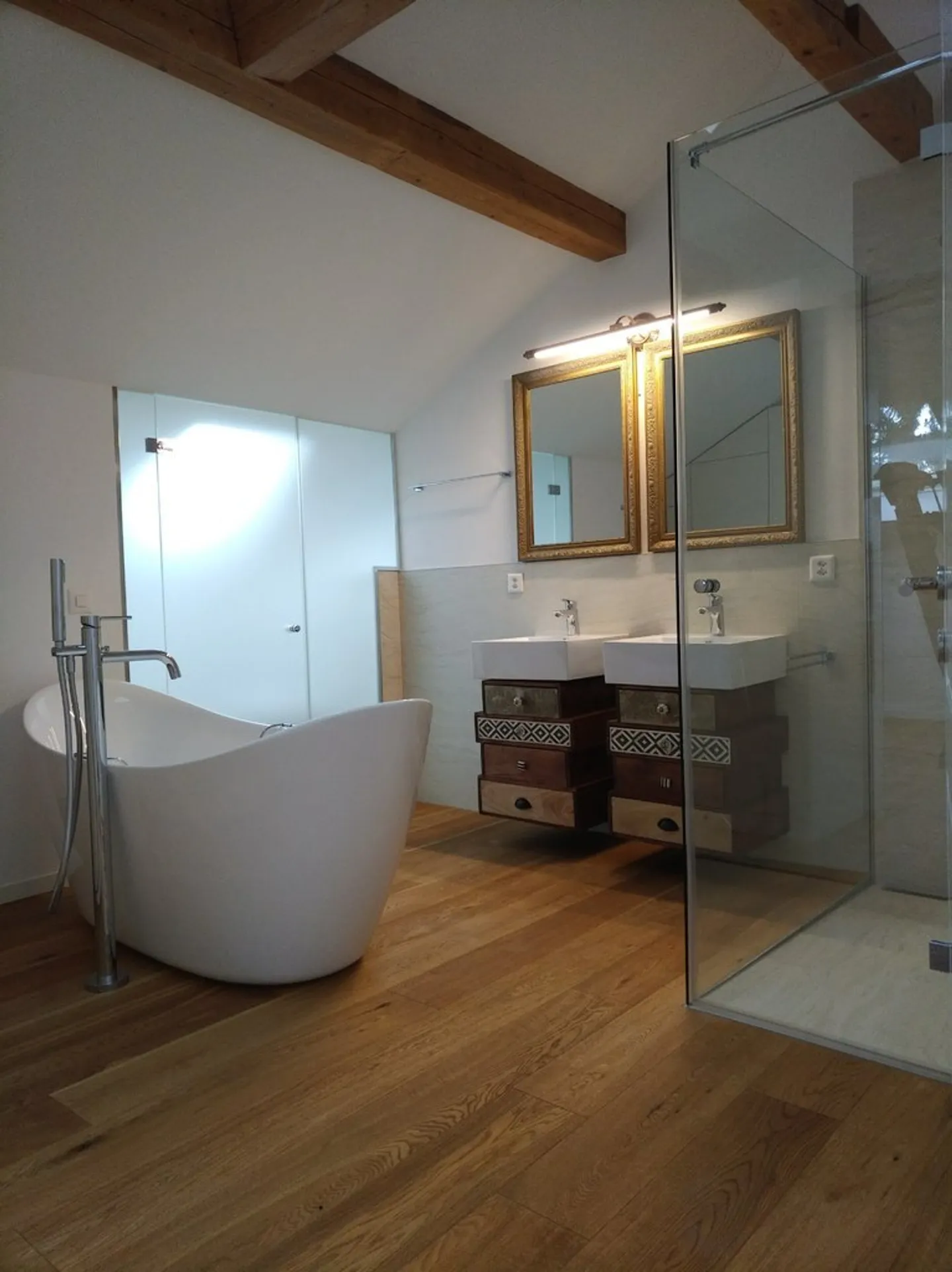 Light. Space. Lifestyle. Your home with personality. - Photo 5 of 9