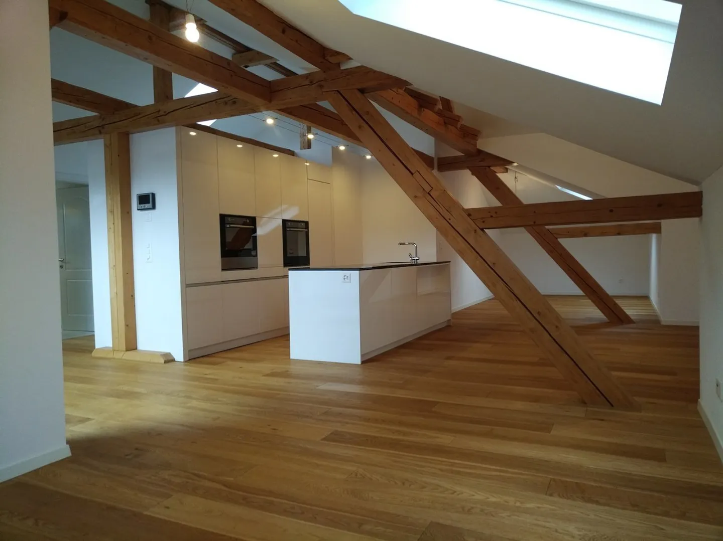 Light. Space. Lifestyle. Your home with personality. - Photo 3 of 9