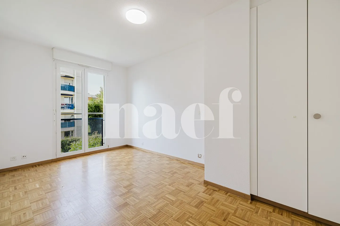 Rare opportunity in Grand-Saconnex? Spacious 7-room family apartment - Photo 7 of 12