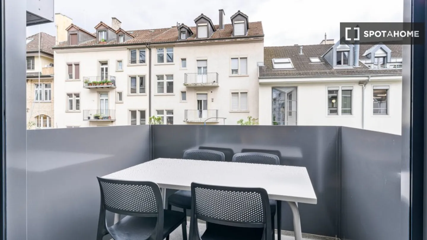 Apartment for rent - Photo 5 of 18