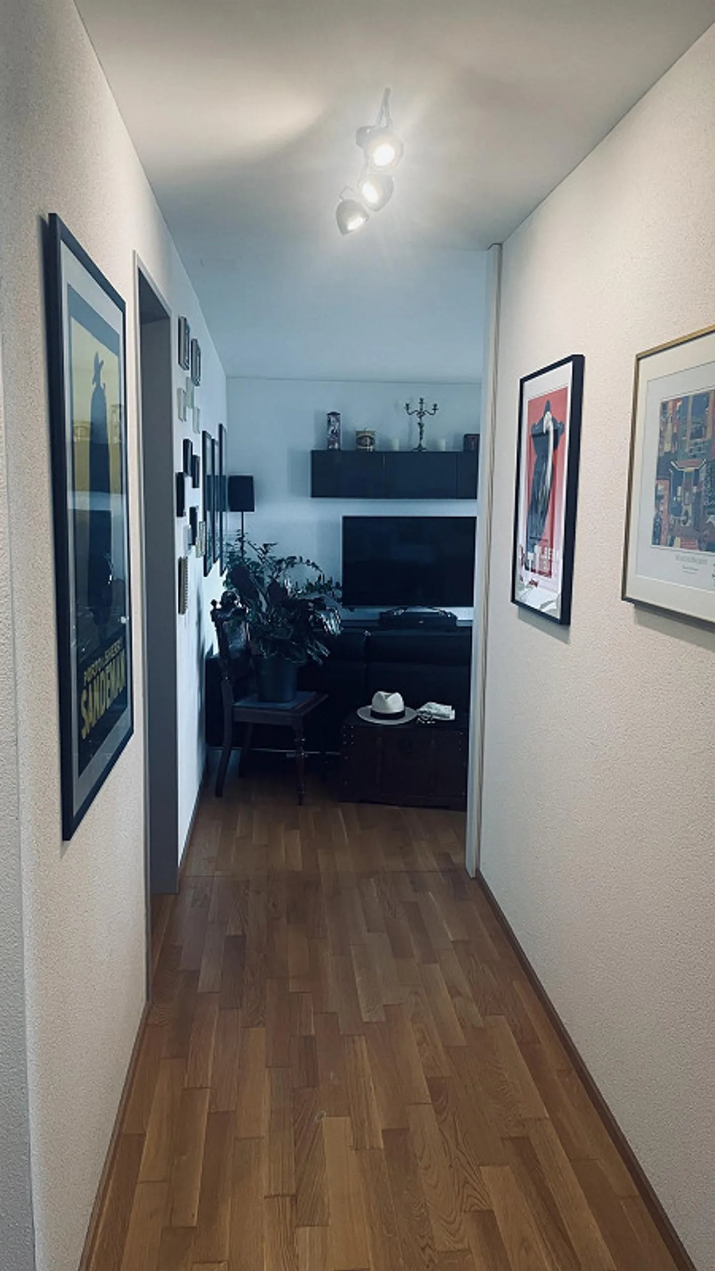 Helle 3.5-Zimmer-Wohnung mit grossem Balkon und eigenem Waschturm - Photo 6 of 10