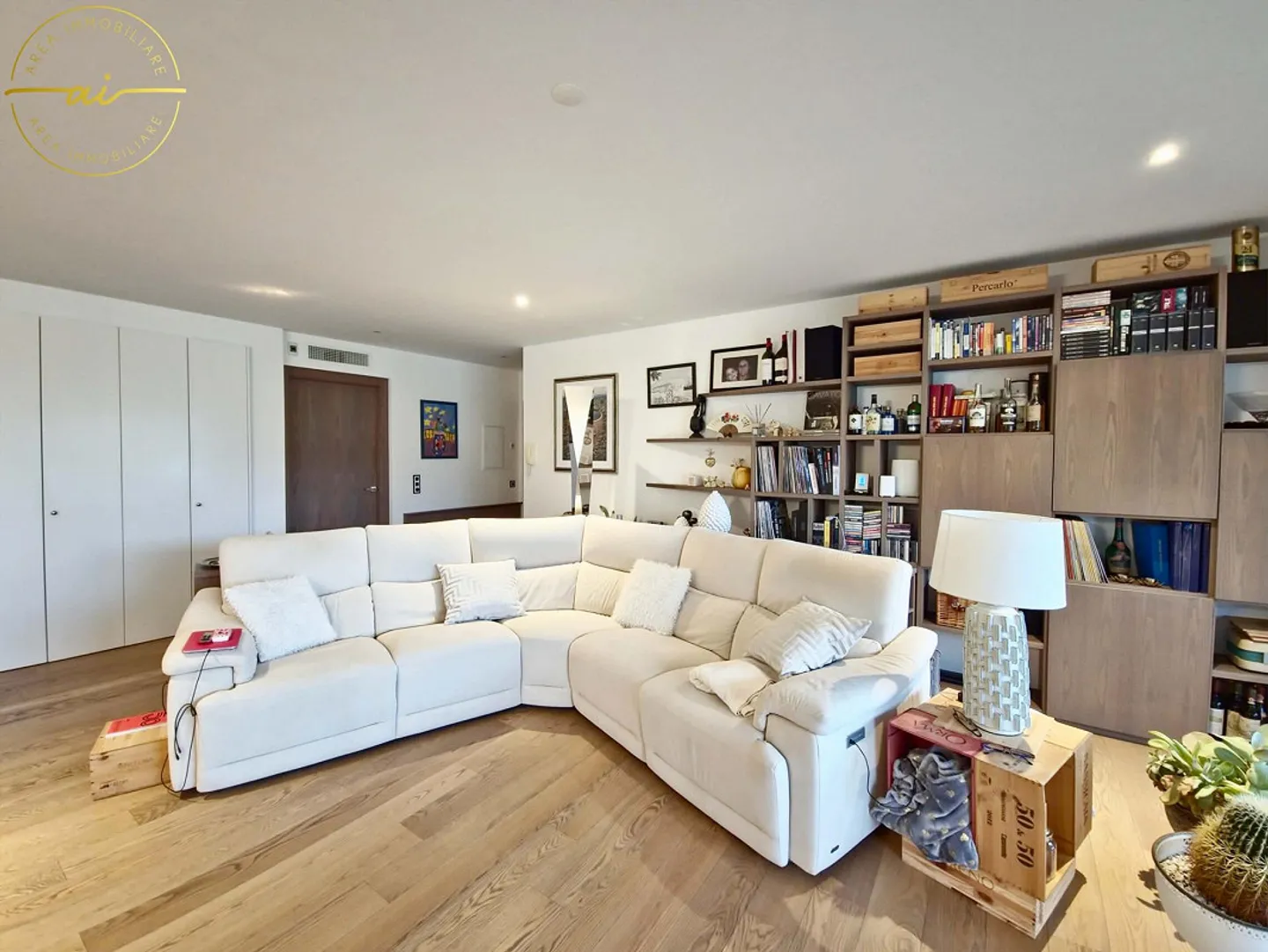 Appartamento elegante con 5,5 stanze e servizi esclusivi a Pregassona - Foto 7 di 13