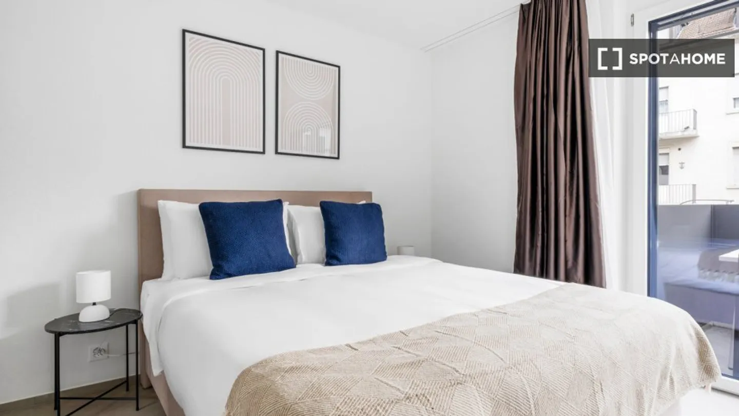 Apartment for rent - Photo 9 of 18