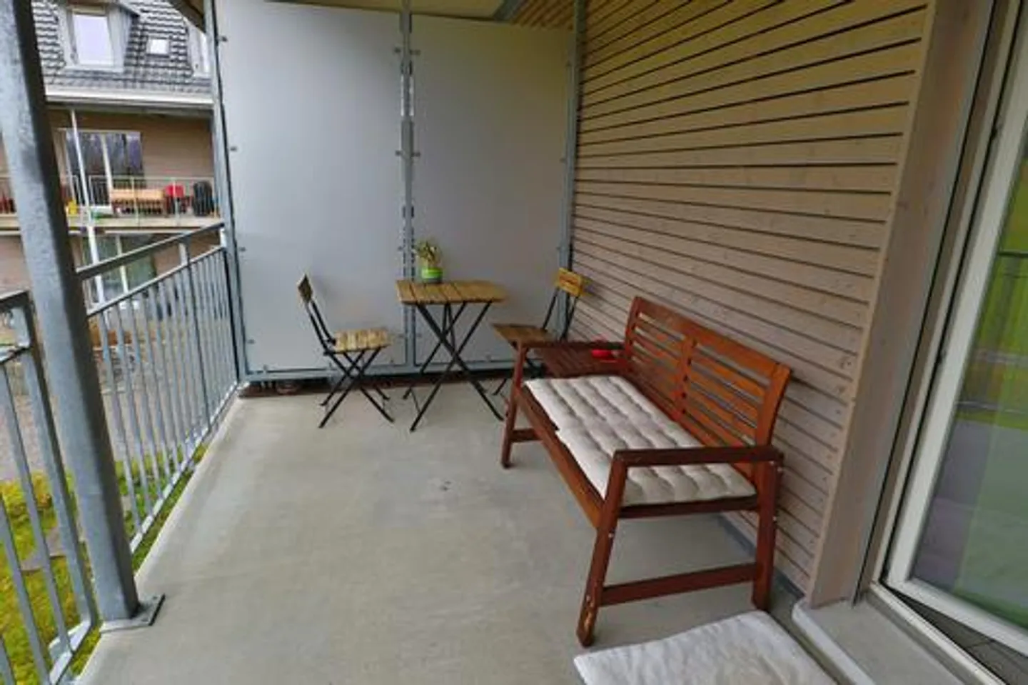 Maisonette apartment in Dättnau - close to nature and modern - Photo 10 of 12