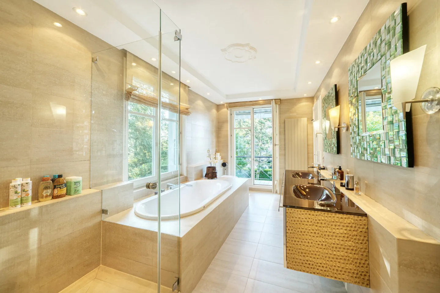 Proprietà eccezionale con piscina esterna - Foto 11 di 15