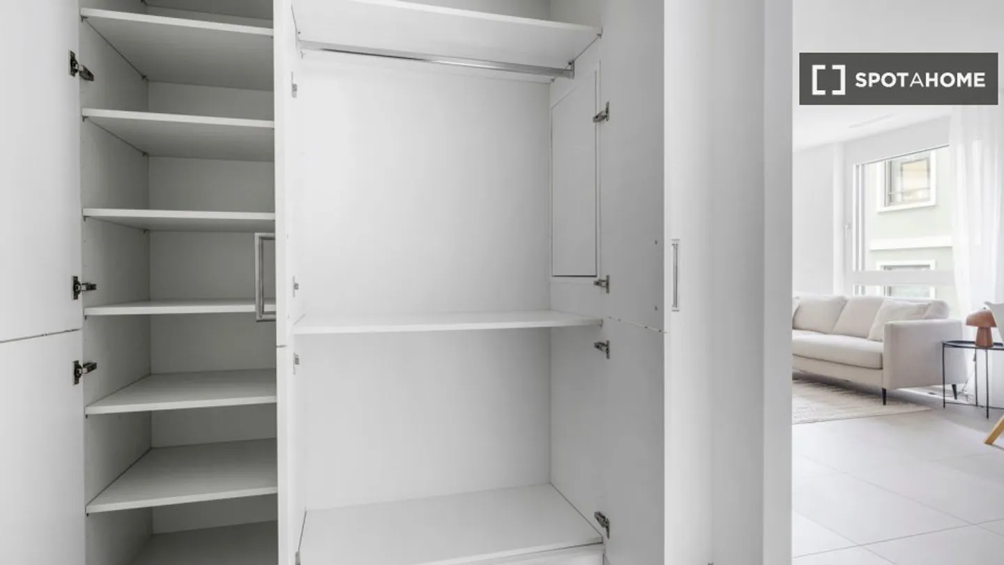 Apartment for rent - Photo 16 of 18