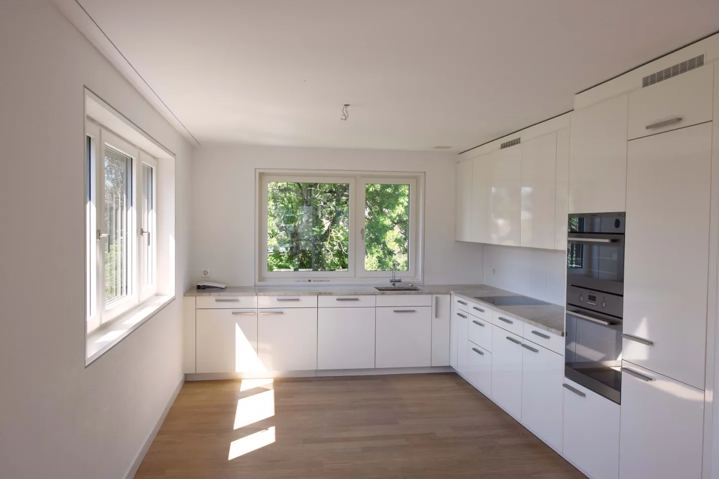 Luxury Apartment in Grünmatt - Photo 9 of 13