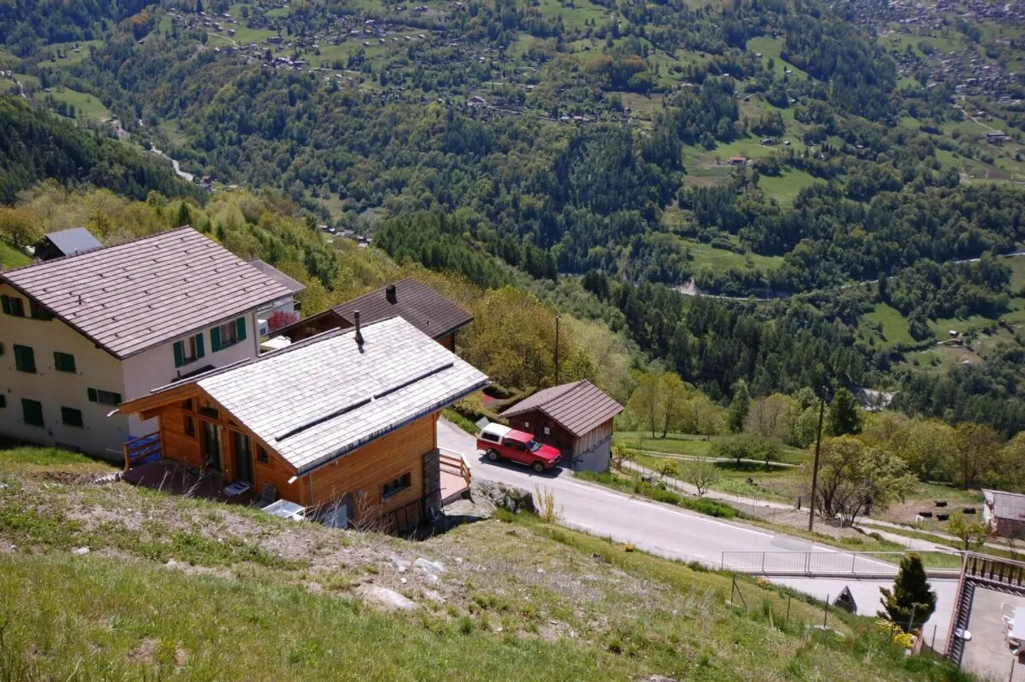 Single house for sale - Photo 1 of 8