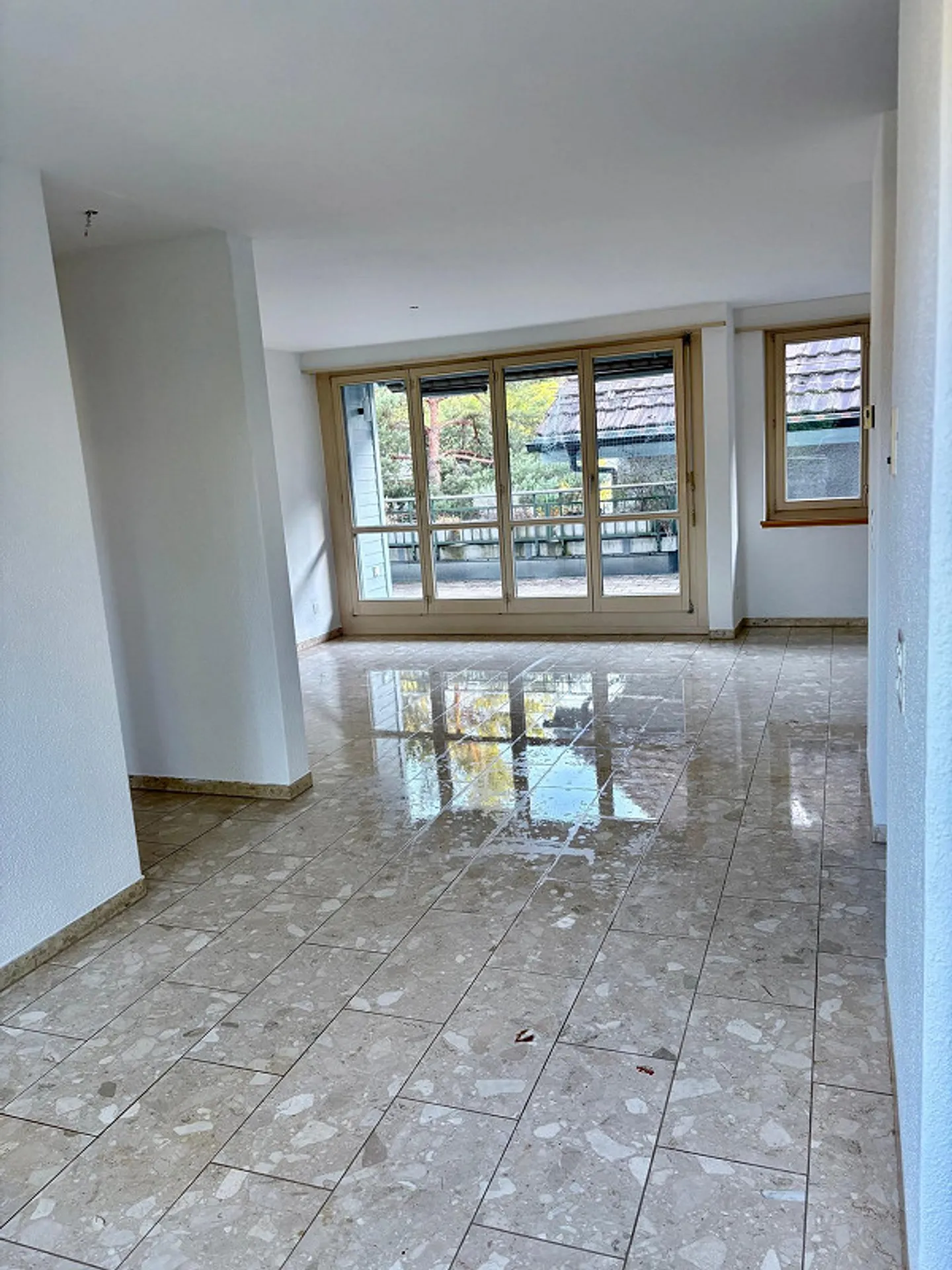 Attique exclusive - Appartement 3.5 pièces avec cheminée à Winterthur Seen - Photo 5 sur 8