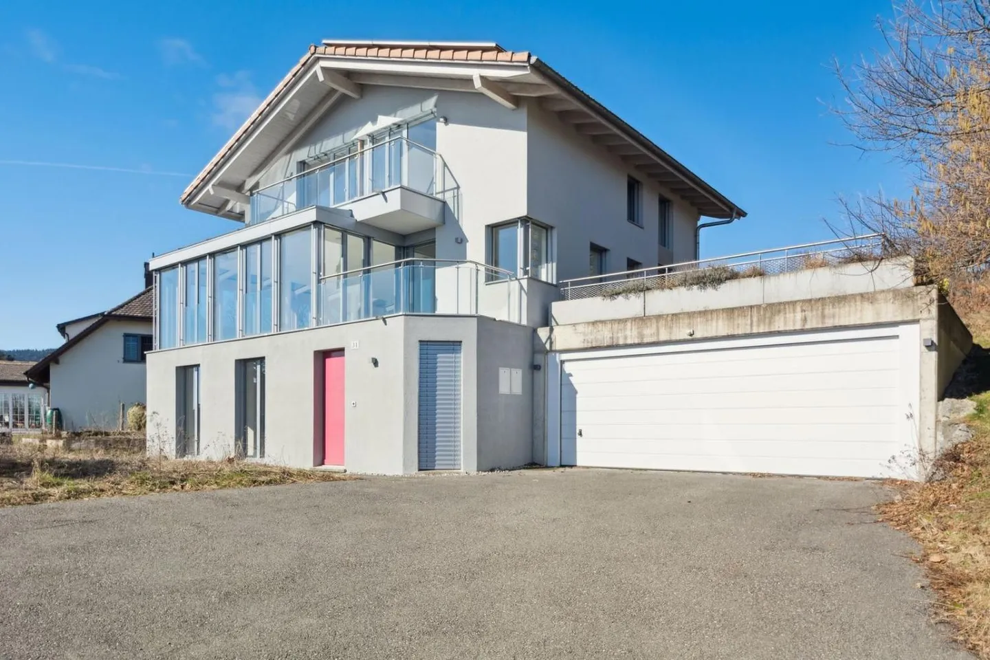 Casa indipendente 6,5 locali con vista panoramica sui tre laghi - Foto 3 di 9