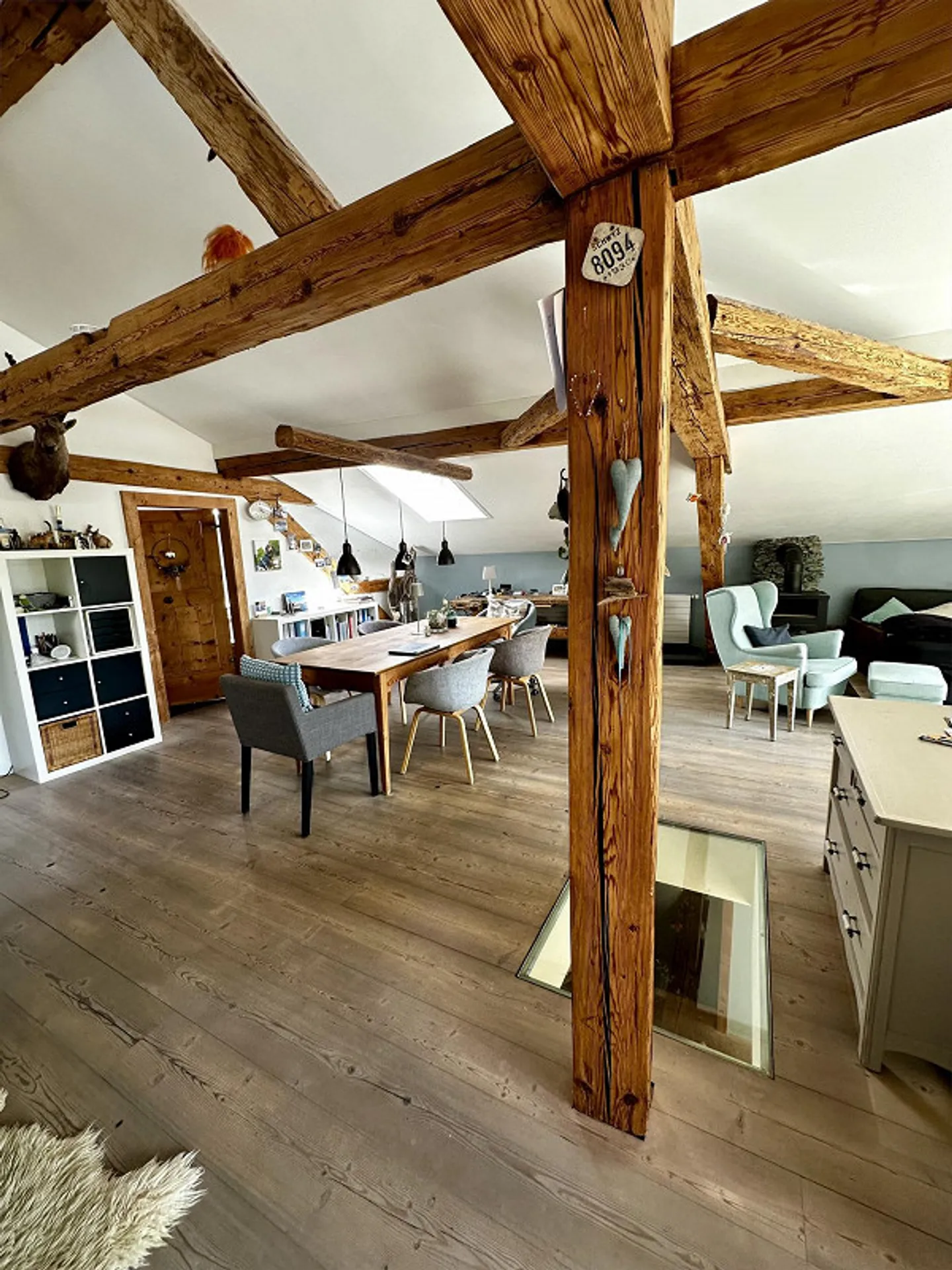 Extraordinary 4.5 Room Attic Apartment in the Heart of Tamins - Photo 8 of 13