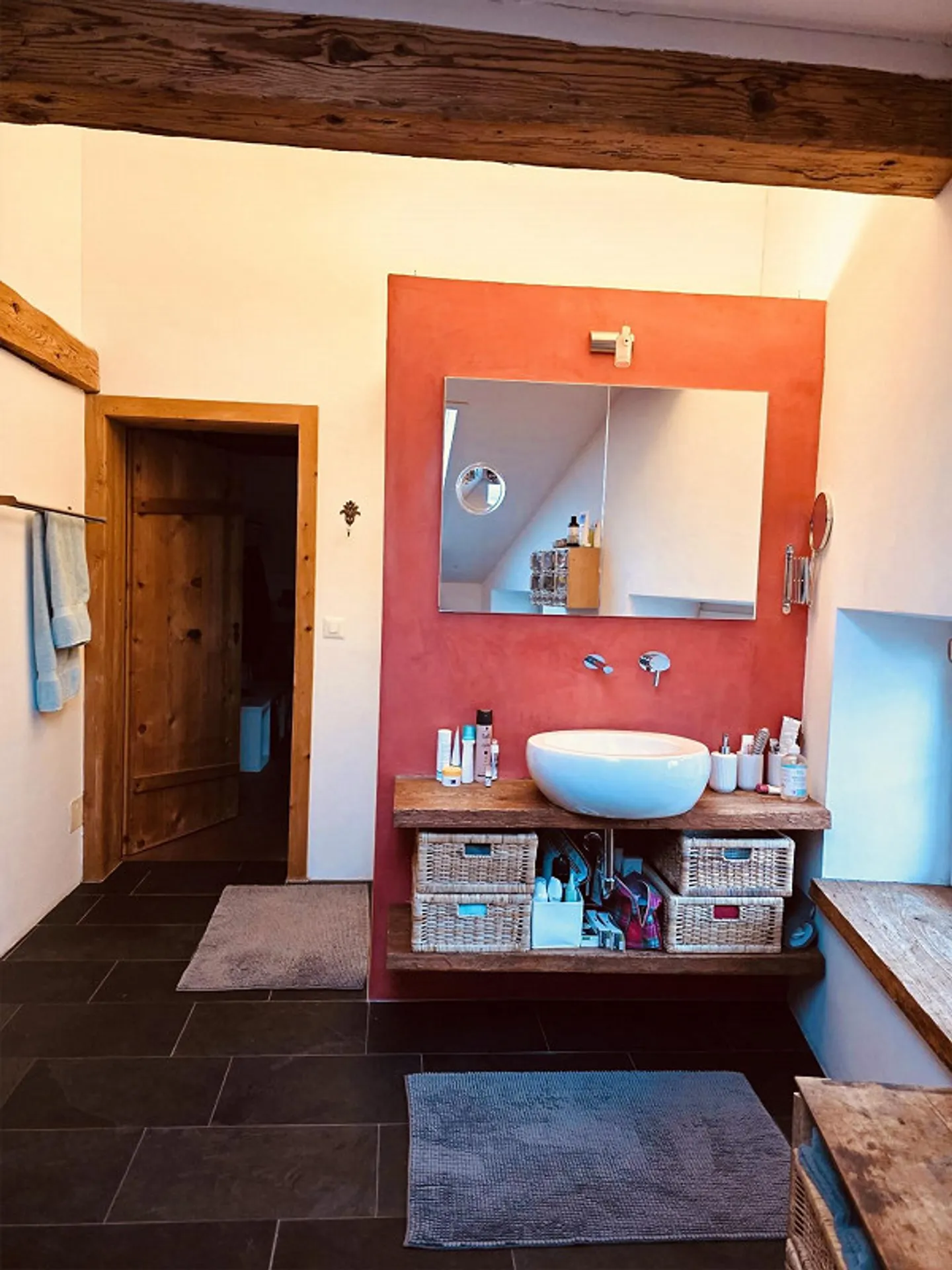 Extraordinary 4.5 Room Attic Apartment in the Heart of Tamins - Photo 6 of 13