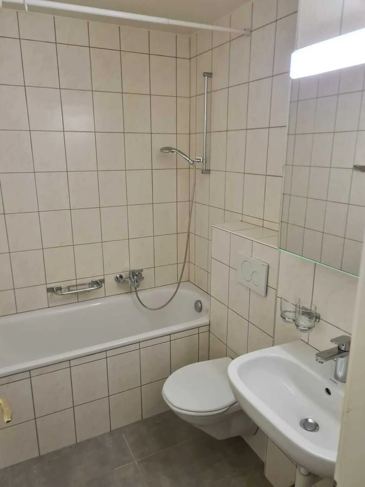 Apartment for rent - Photo 6 of 7